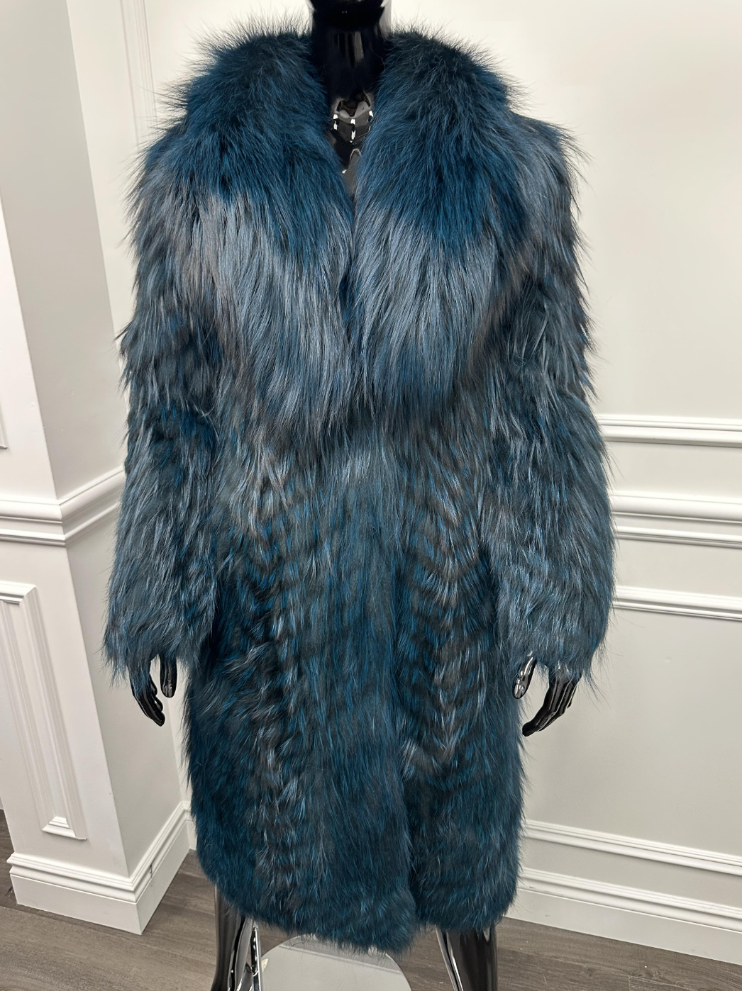 TEAL KNITTED FOX FUR COAT SZ M/L