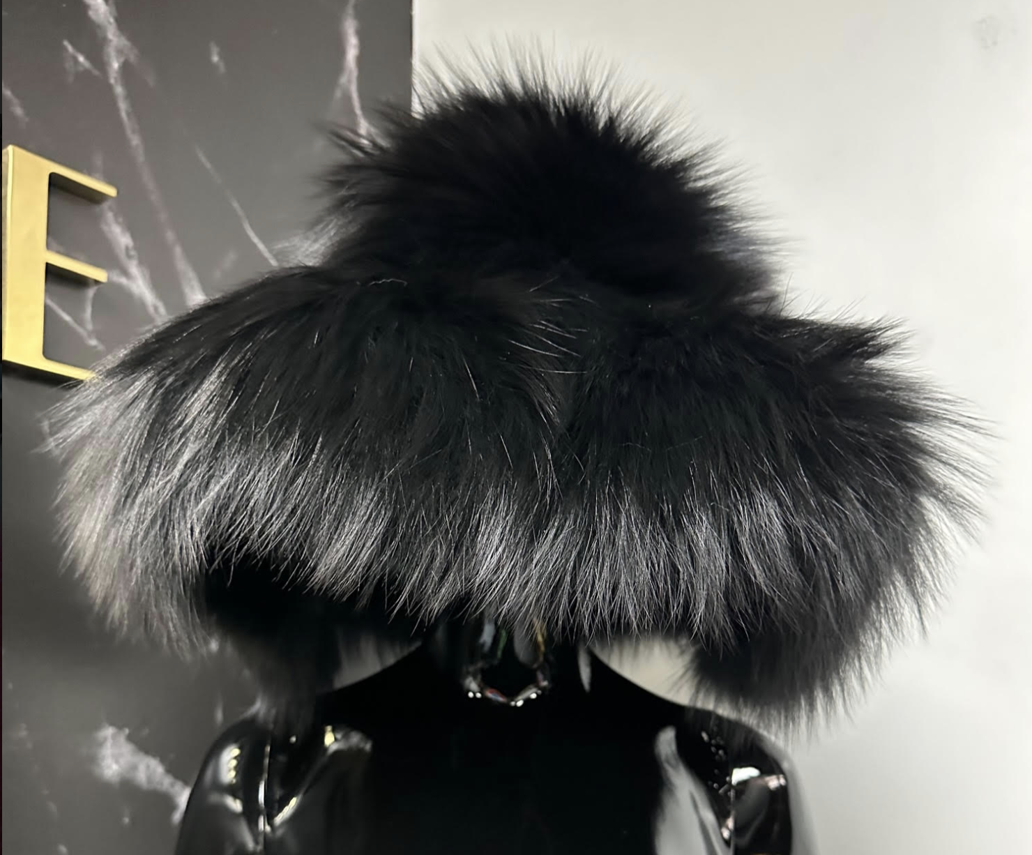 BLACK FOXXY HAT