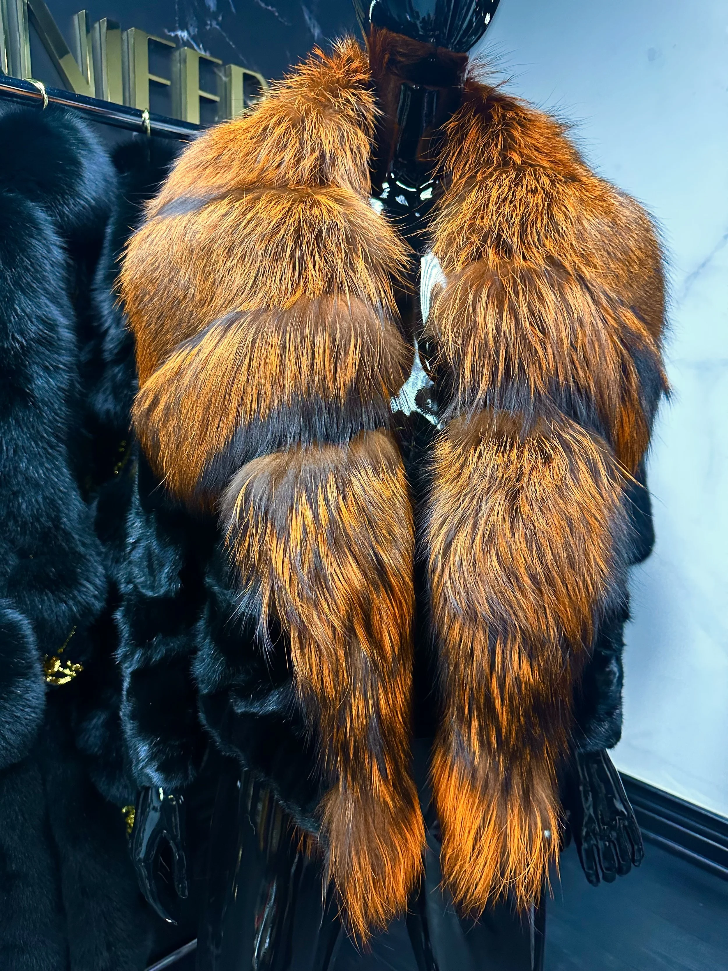 ORANGE FOX X MINK COAT (PETITE SZ 6)