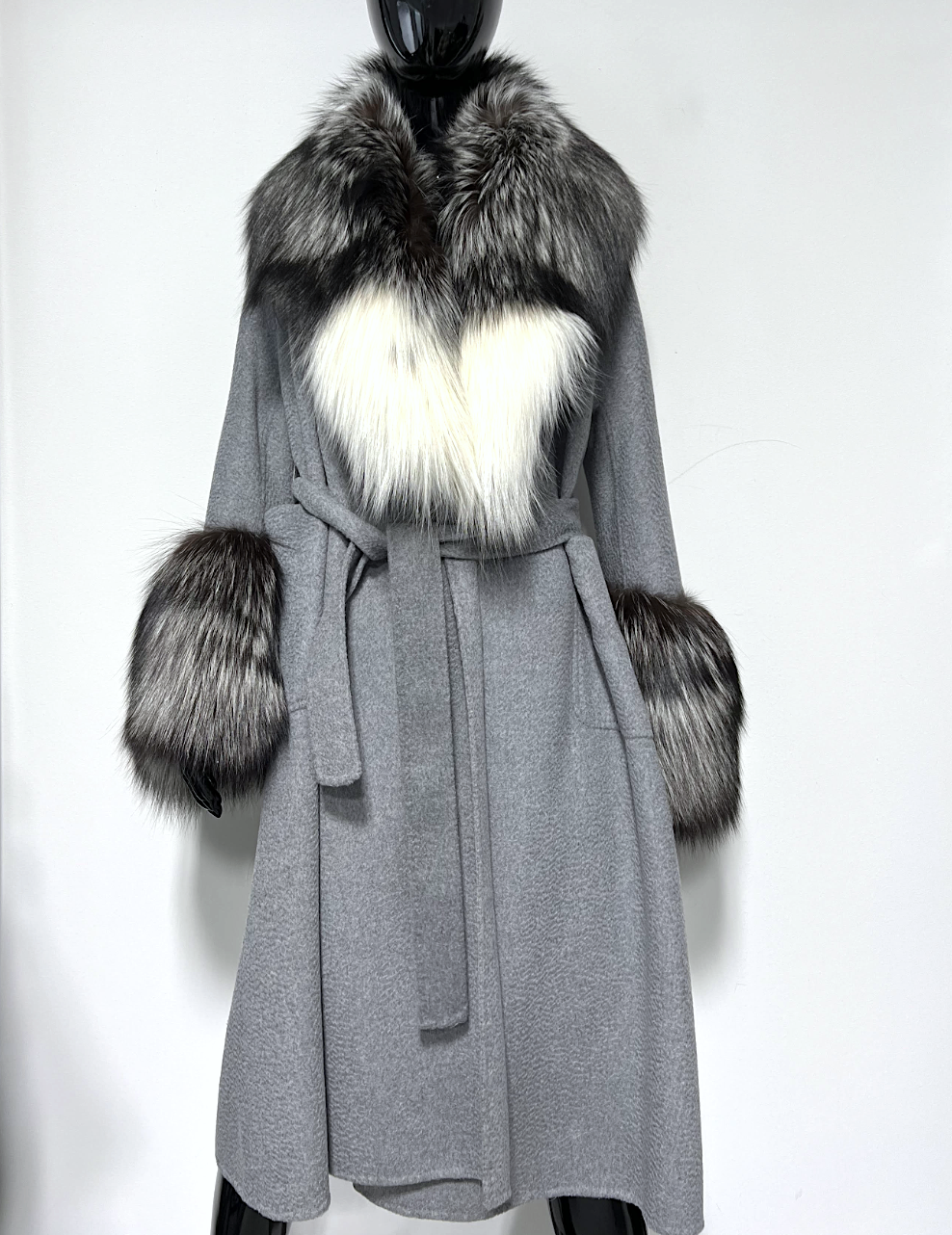 CASHMERE WOOL X FOX FUR COAT (GREY) - SIZE M/L