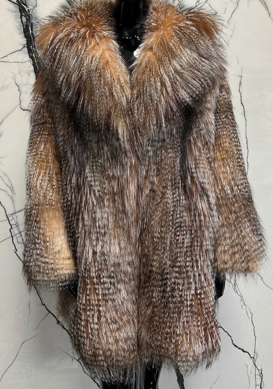 CRIMPED FOX FUR COAT - M/L