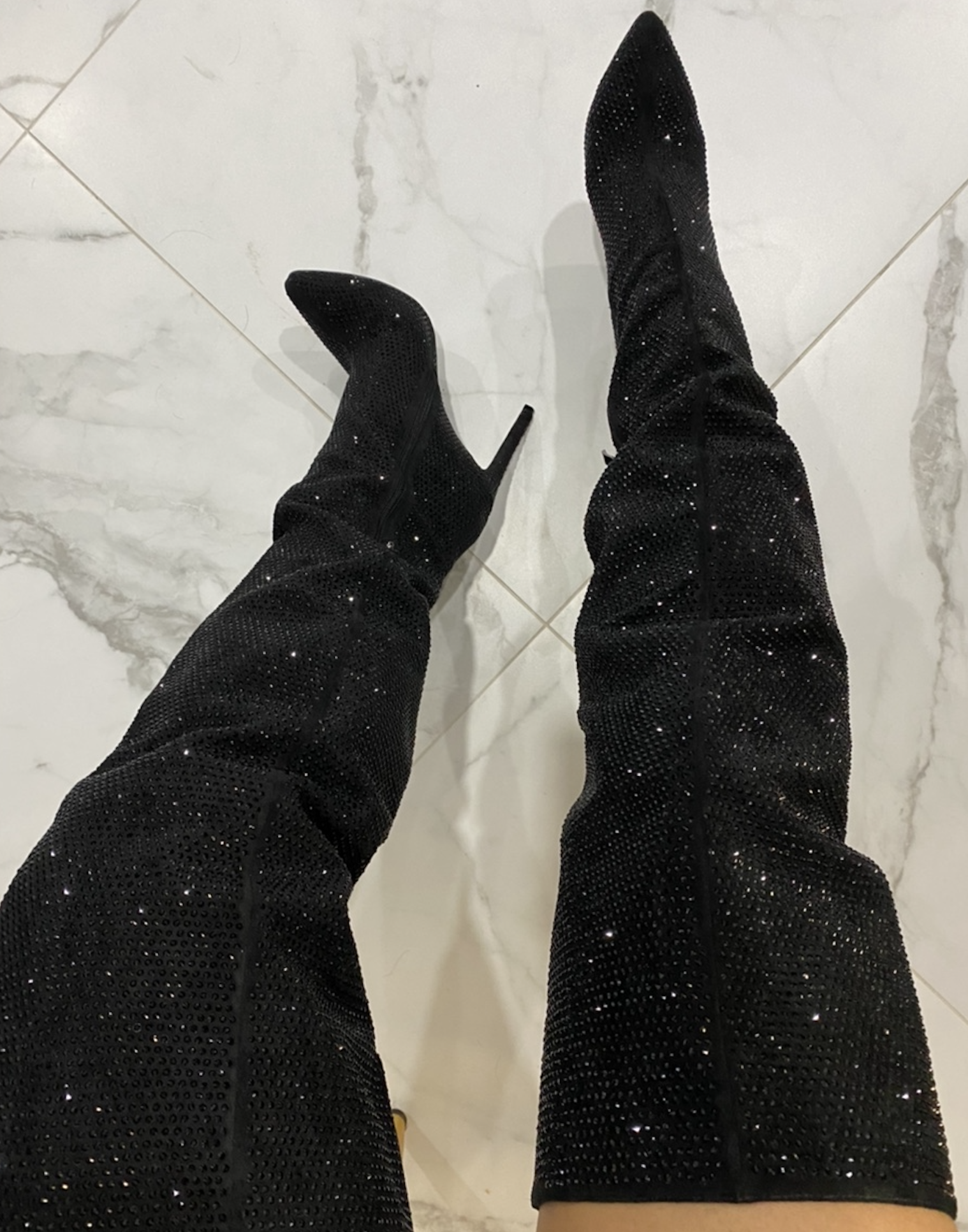 ONYX THIGH HIGH BOOTS (SIZE 39)