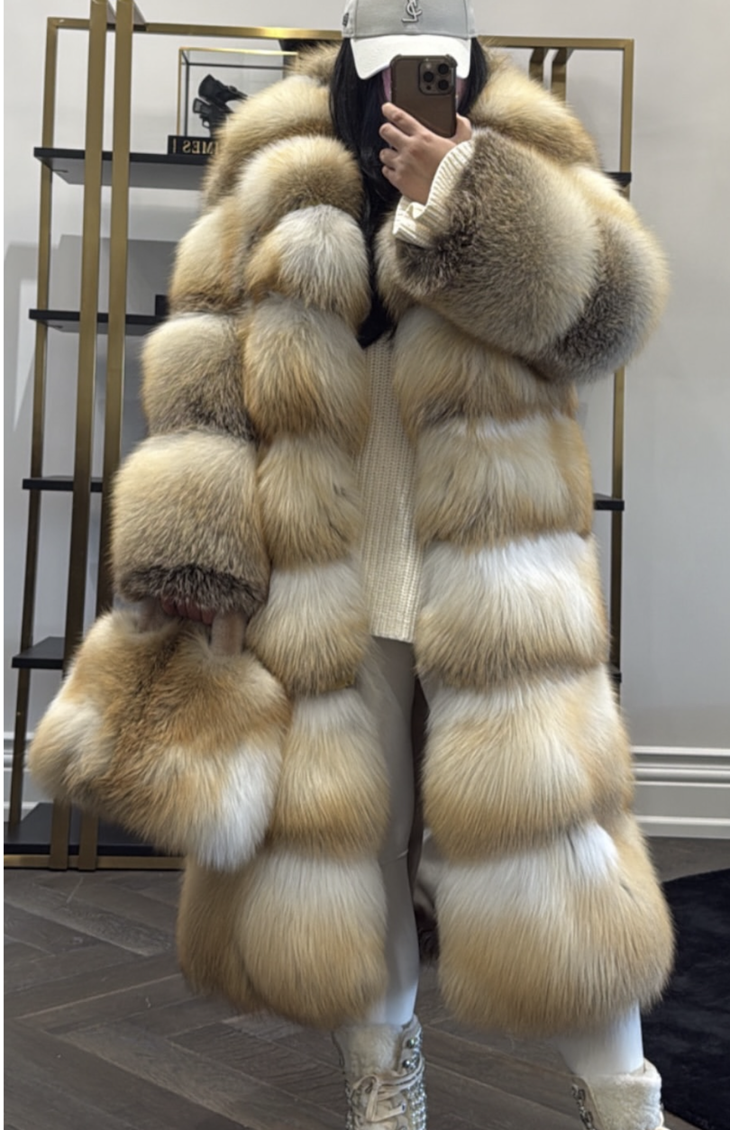 SIBERIAN FOX FUR LONG LENGTH (S/M)
