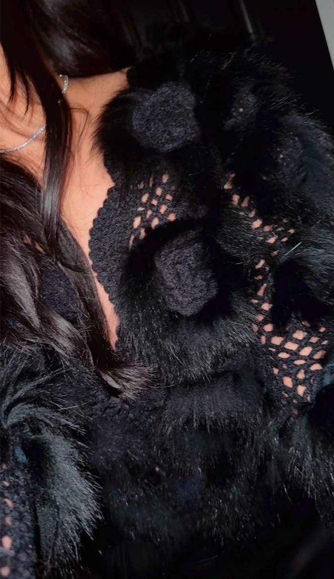 CROCHET ROSES X FOX FUR CARDIGAN (M/L)