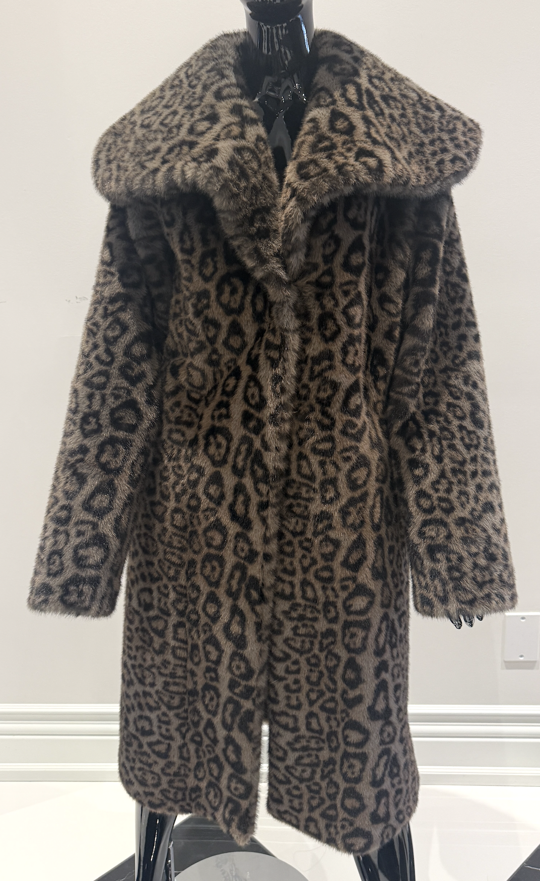 WIDE COLLAR DARK BROWN LEOPARD FAUX FUR JACKET (M/L)
