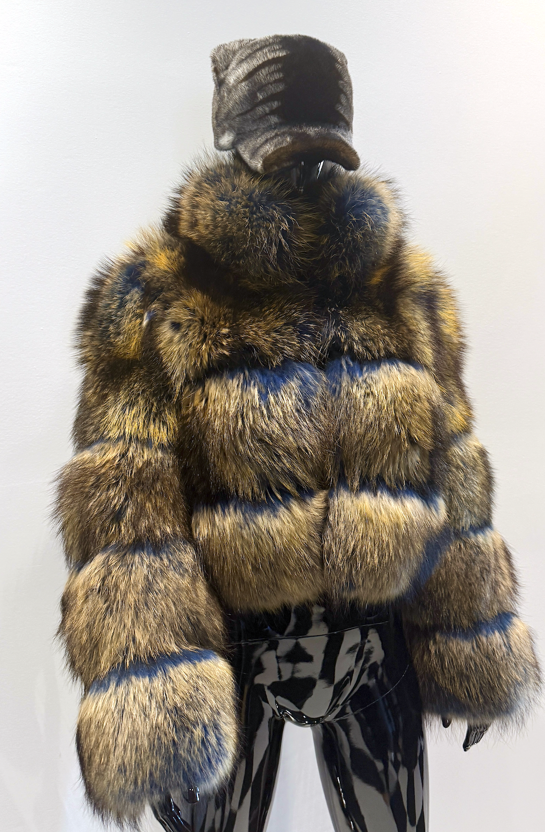 GOLDEN YELLOW BROWN  X NAVY FUR BOMBER (LARGE)