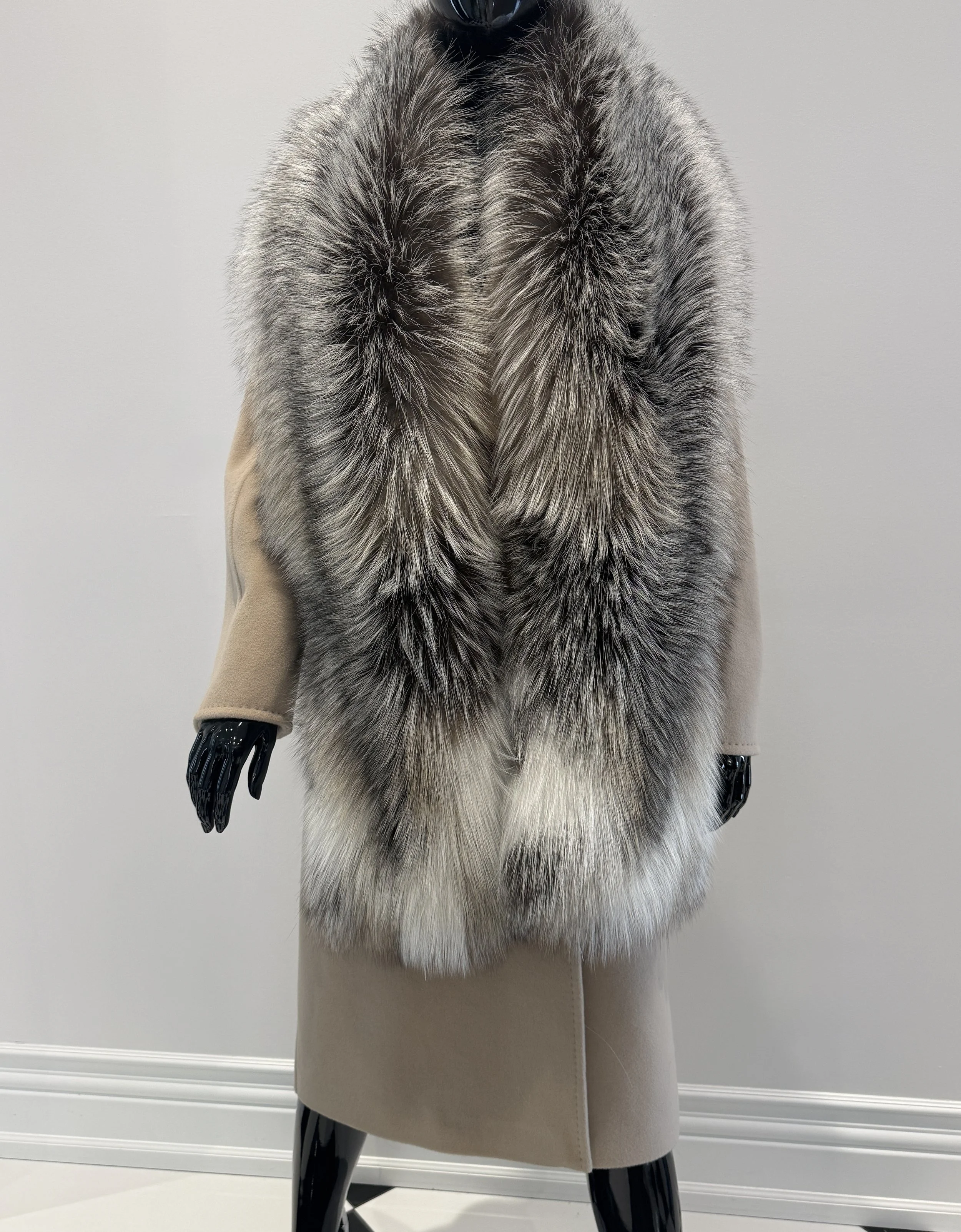 TAUPE CASHMERE WOOL X FOX COAT (M/L)
