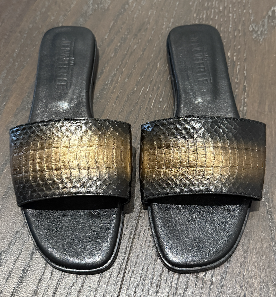 BRONZE/BLACK SNAKESKIN SLIPPER (SIZE 40)