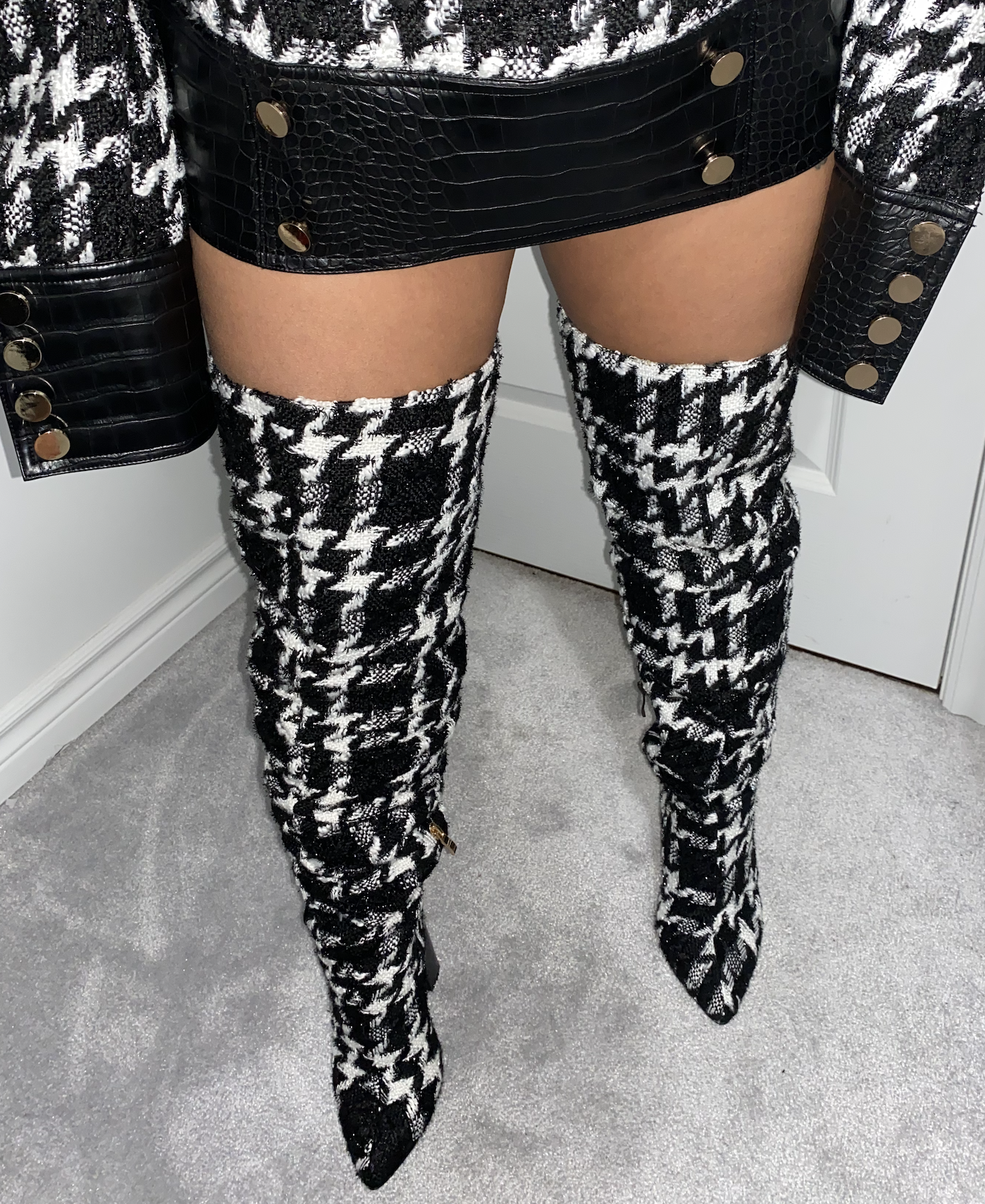 HOUNDSTOOTH THIGH HIGH SIZE 38 W