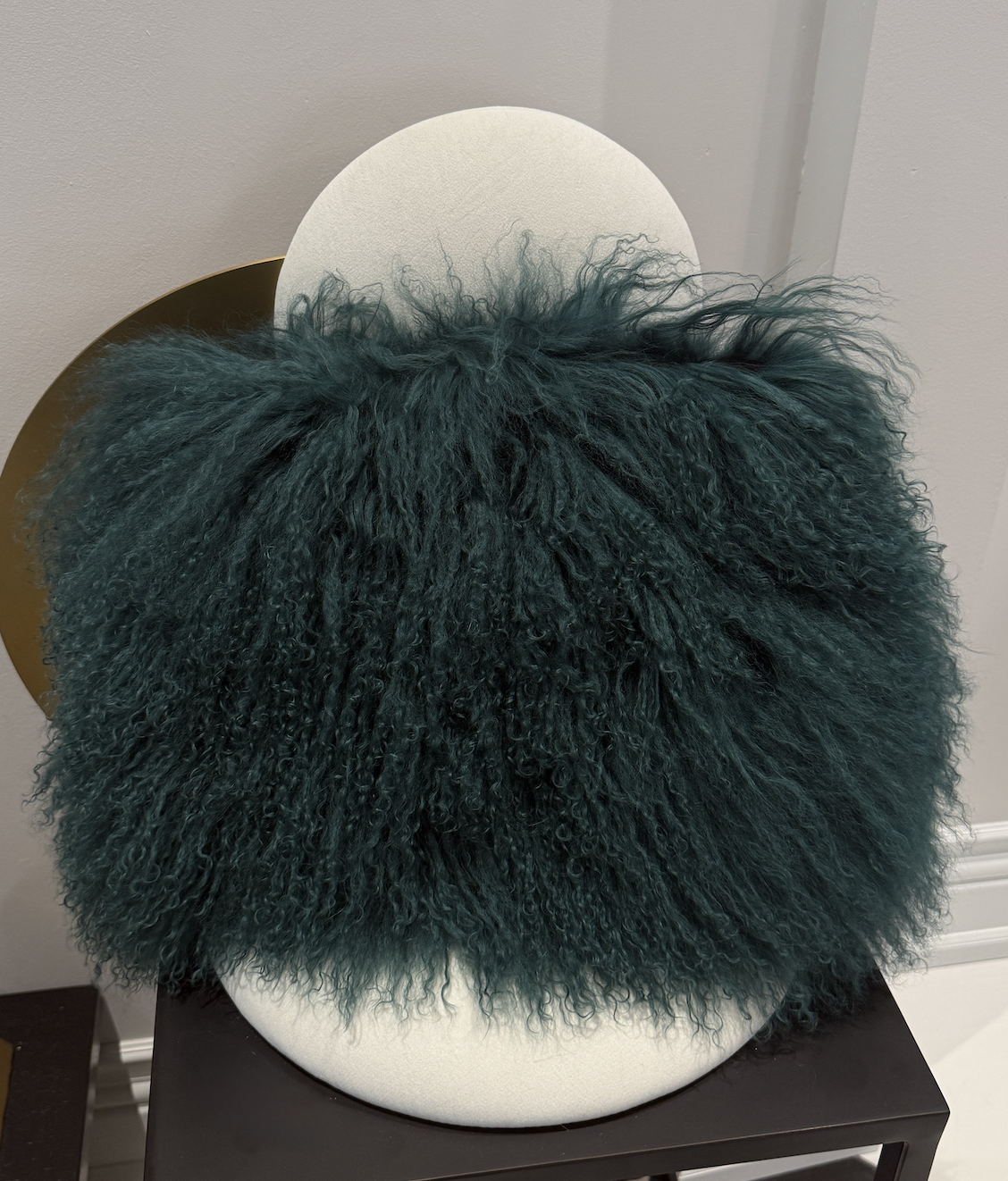 OVERSIZED SHEARLING CLUTCH (EMERALD)
