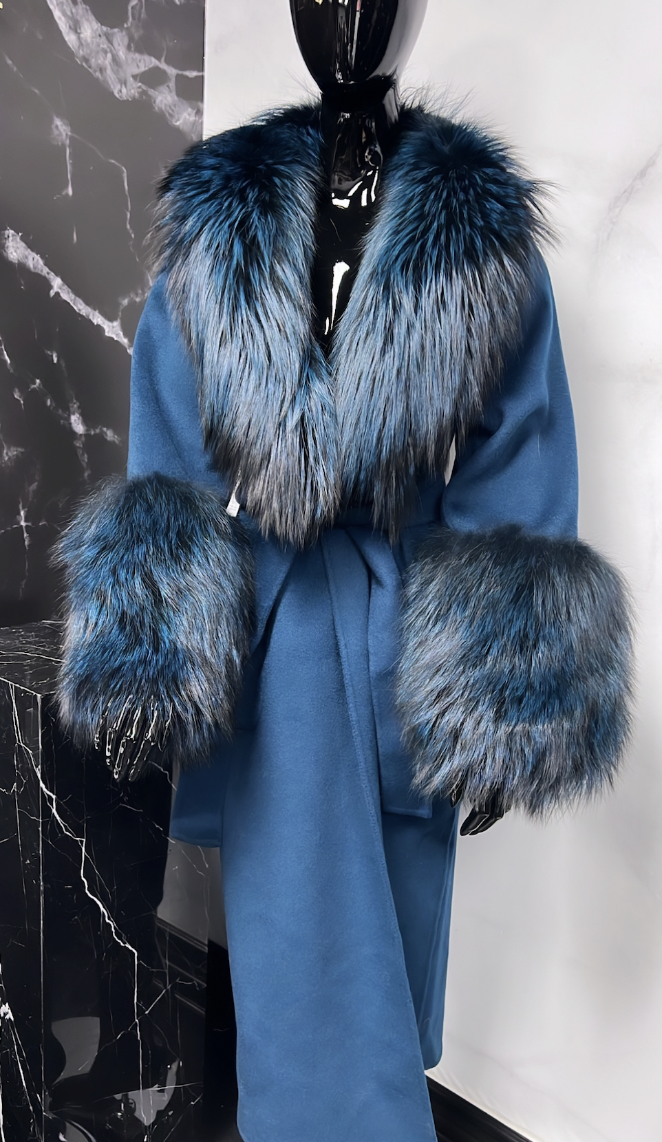 CASHMERE WOOL X FOX FUR COAT (TEAL) M/L