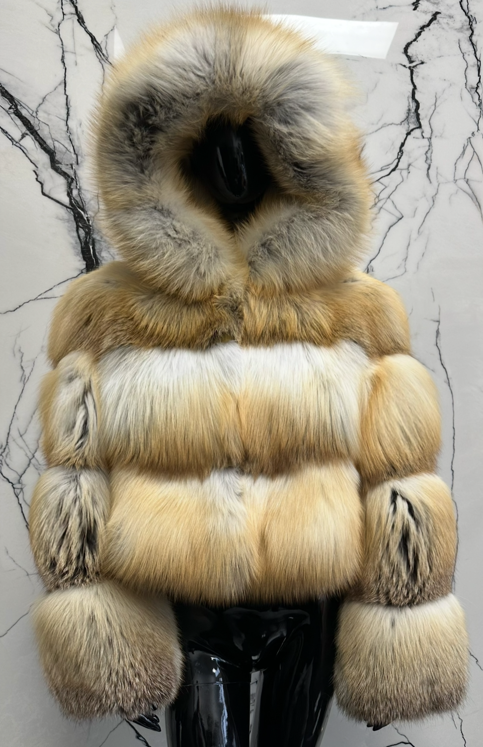 SIBERIAN FOX FUR BOMBER WITH HOOD (SIZE S/M)