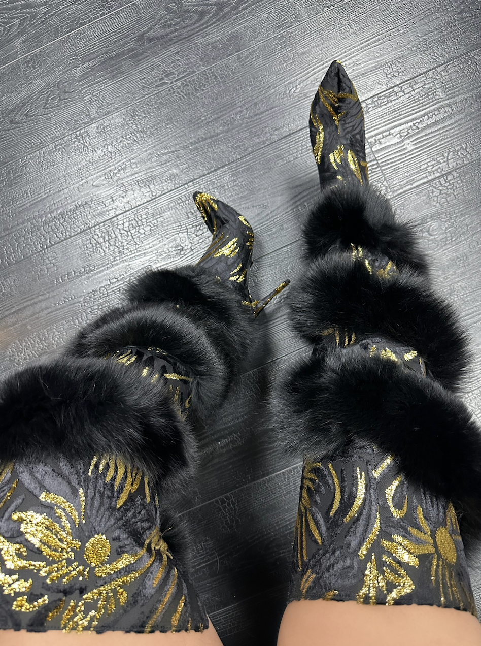 BLACK GOLD X FOX (RUNWAY) - 38 W