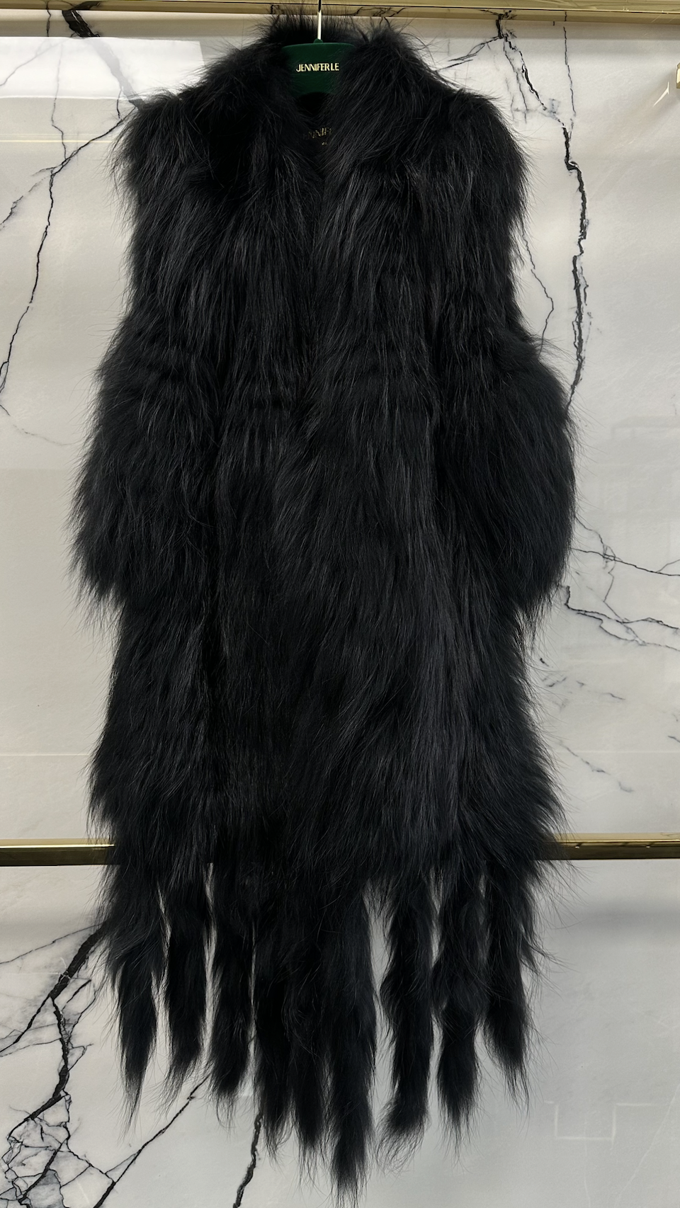 KNITTED FOX FUR VEST (SIZE M/L)