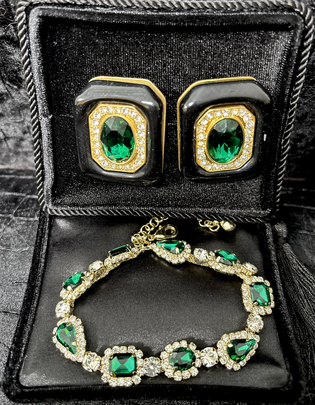 GREEN EMERALD EARRING + ANKLET SET