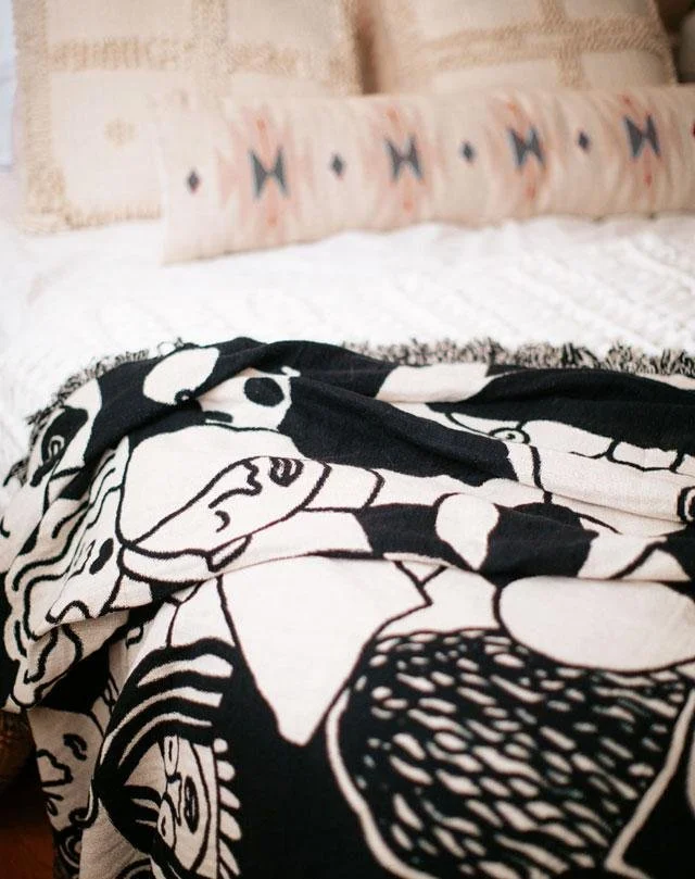 crowd-blanket-2.jpg