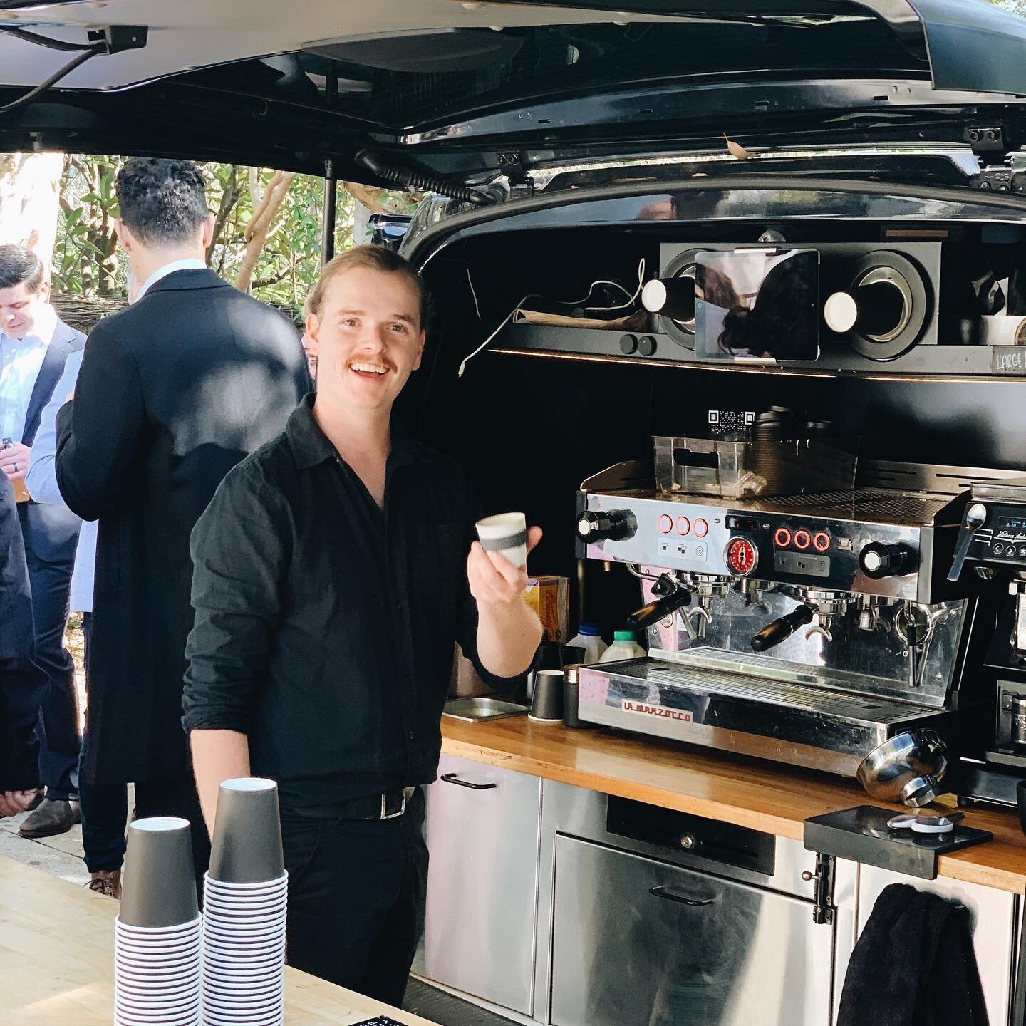 We&rsquo;re brewing down at the markets today! Come see us for a g&rsquo;day, a sneaky brew and a hi-five. 

@nathanrjross cooking up a storm in what looks to be the almighty keep cup. Welcome back. ⚡️

Bring your keep cup and we&rsquo;ll safely make