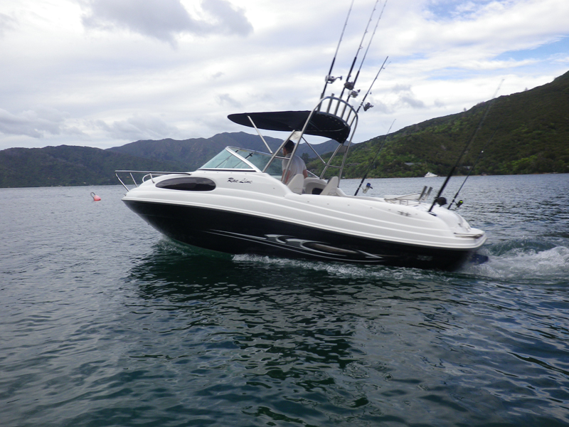 186 CX w Rocket Launcher 04 - On Water (Low Res).jpg
