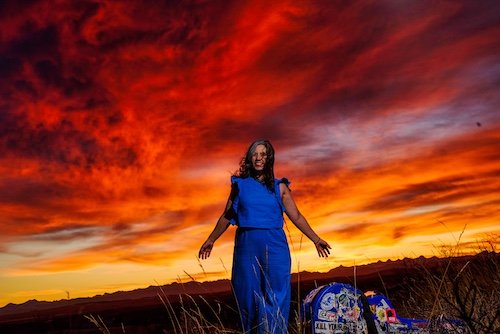 DSC_7828 Cara promo 5 small.jpeg