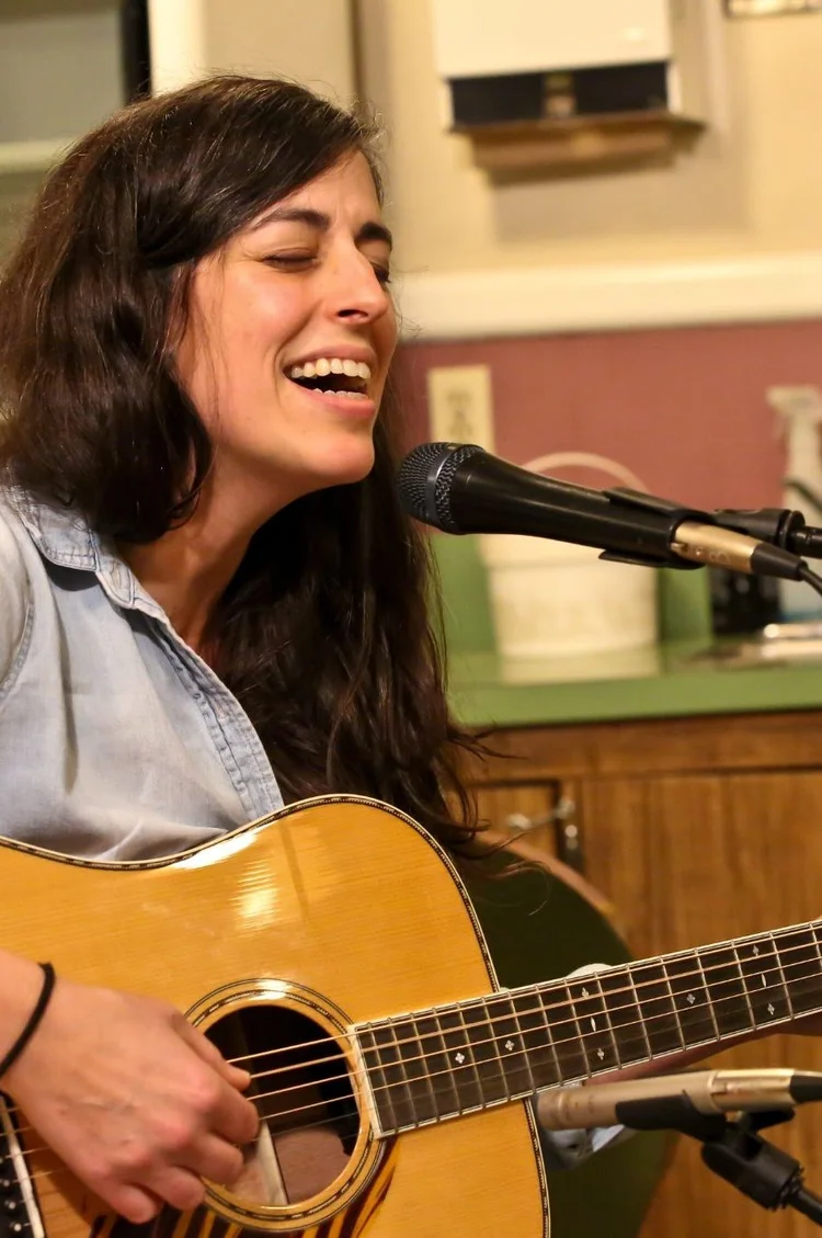 Fulton Place Summer Music Concert Series: Adrienne Levay