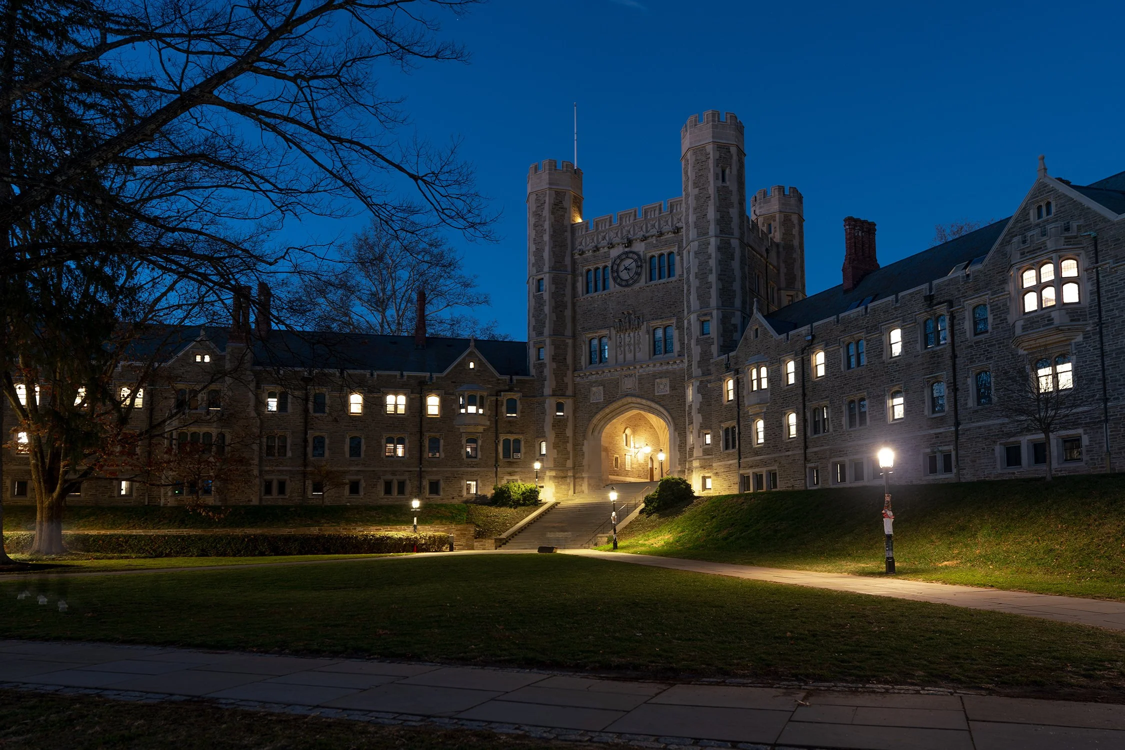 20251203_CampusNight_MR_011.jpg