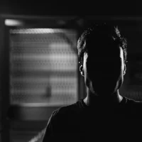 faceless.jpg