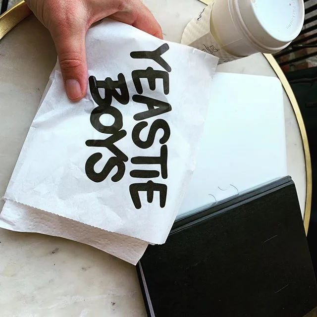 Holy crust, a great bagel. (The yeast I can work on when I knead to make some dough.) Morning on Melrose Ave kicking off the workday and found a great bagel truck.  #morningbagel #breakfastofchampions #startitoffright #digitalnomad #lamornings #melro