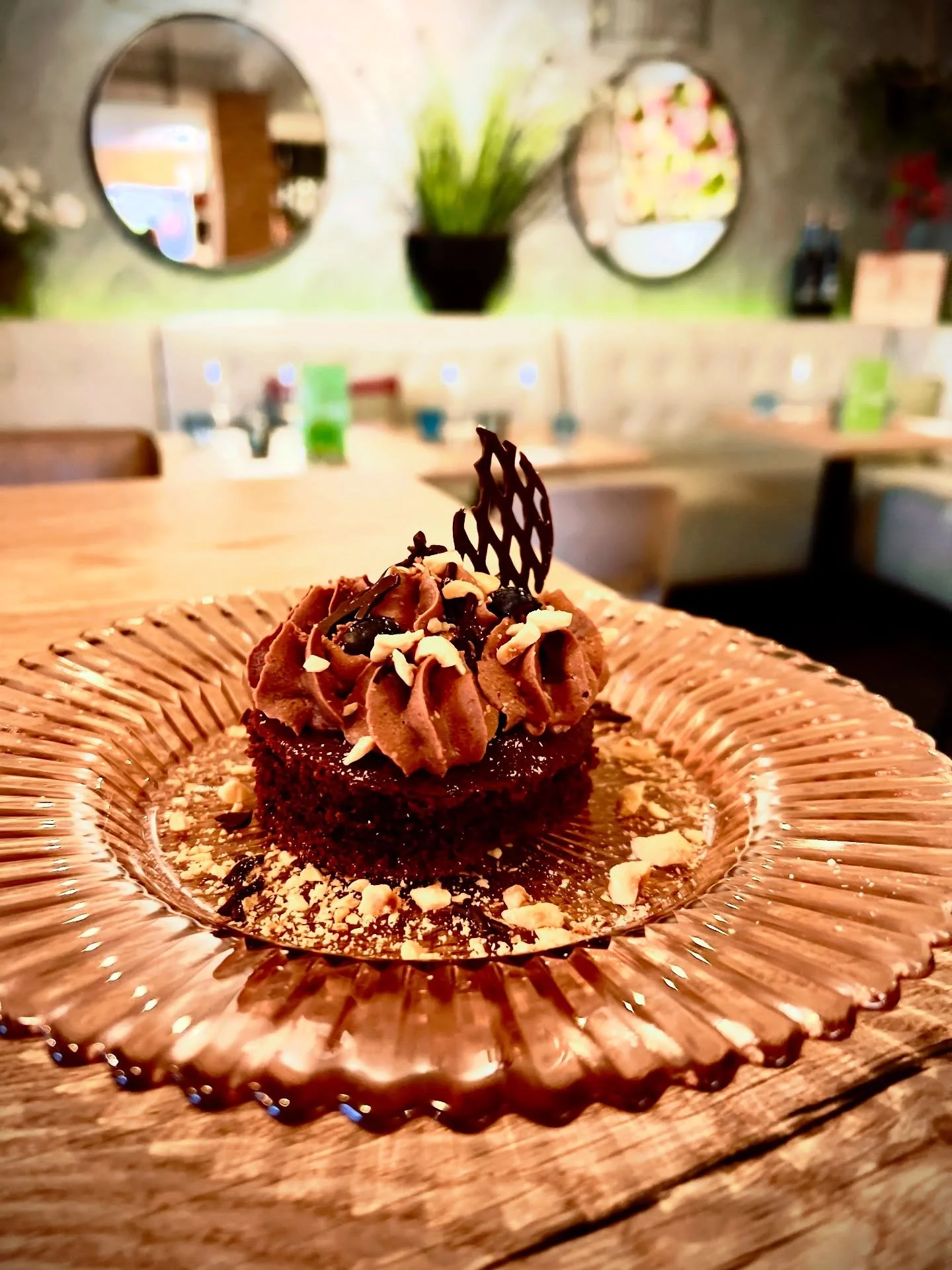 Dessert @restaurantenya.
Homemade dessert made with love ❤️ 
Chocolate hazelnut brownie with a tonka chocolatemousse. 
Dig in and enjoy ❣️
#moderngreekfood #wasilikispatisserie #pastrychefs #glutenfree #chocolatebrownie #chocolatemousse #tonka #resta