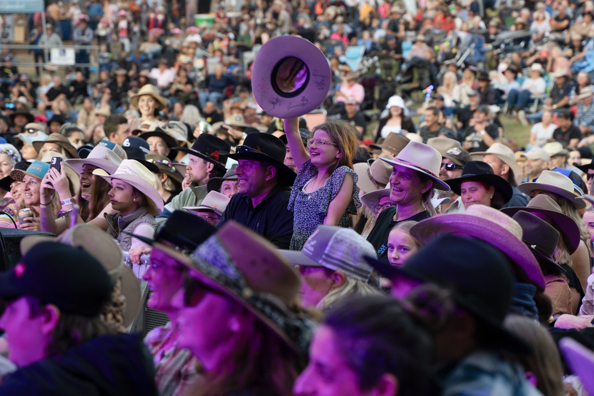  More than 20 years after it was released, Kasey Chambers awes the crowds - young and old - with her hit song “Not Pretty Enough” at the 2023 Gympie Music Muster. August 2023 // The Gympie Times 