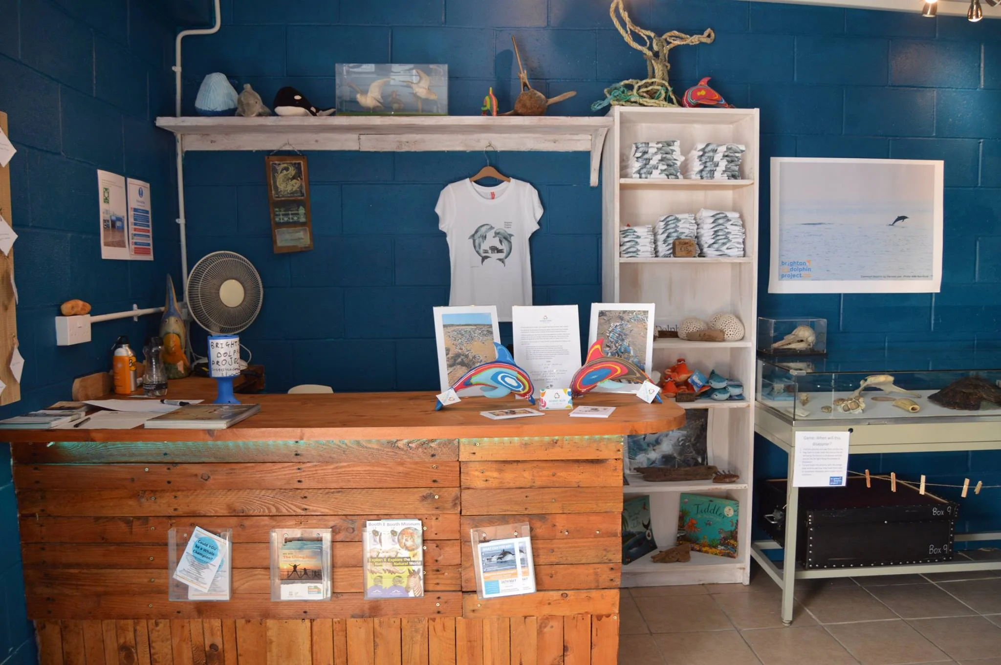 Dolphin Discovery Centre.