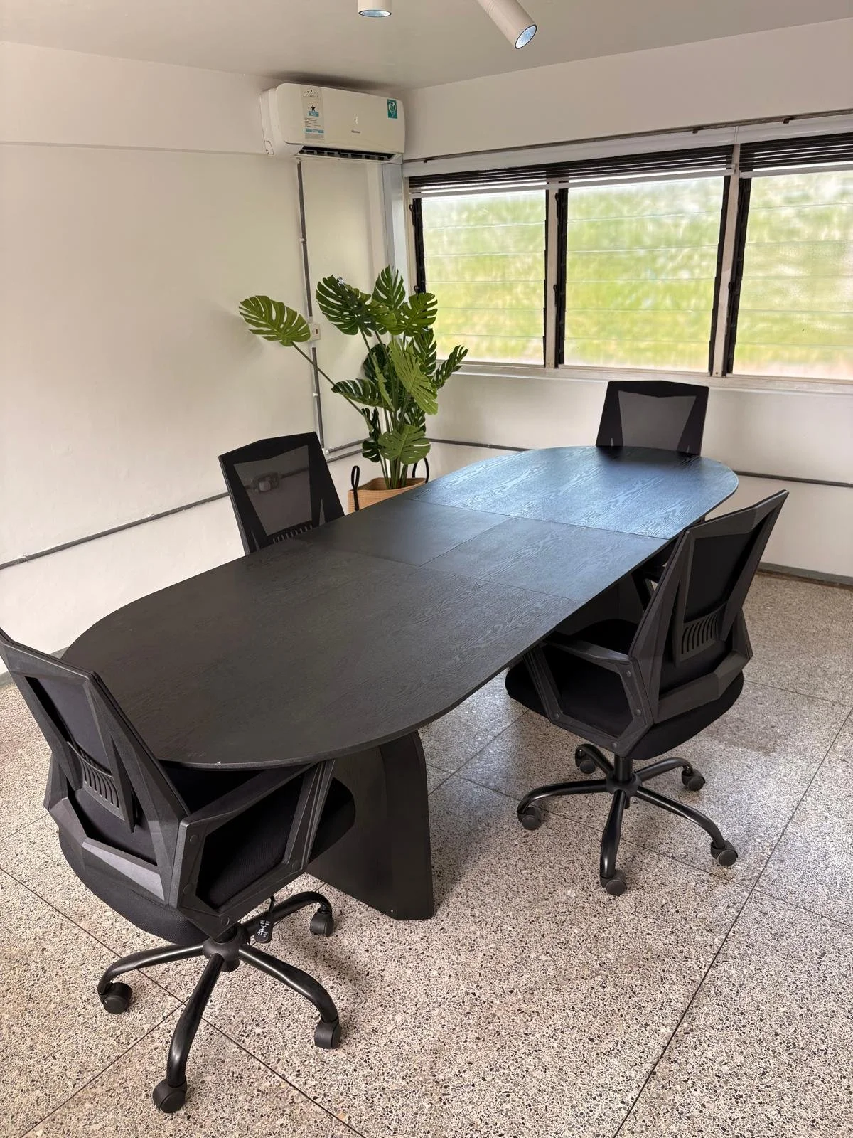 WhatsApp Image 2025-11-18 at 13.38.39.jpeg