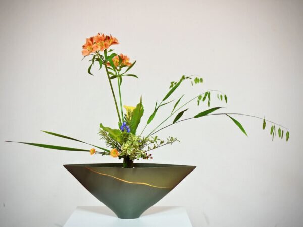 els-and-her-passion-about-ikenobo-the-heart-of-ikebana-on-thursd-600x450.jpg