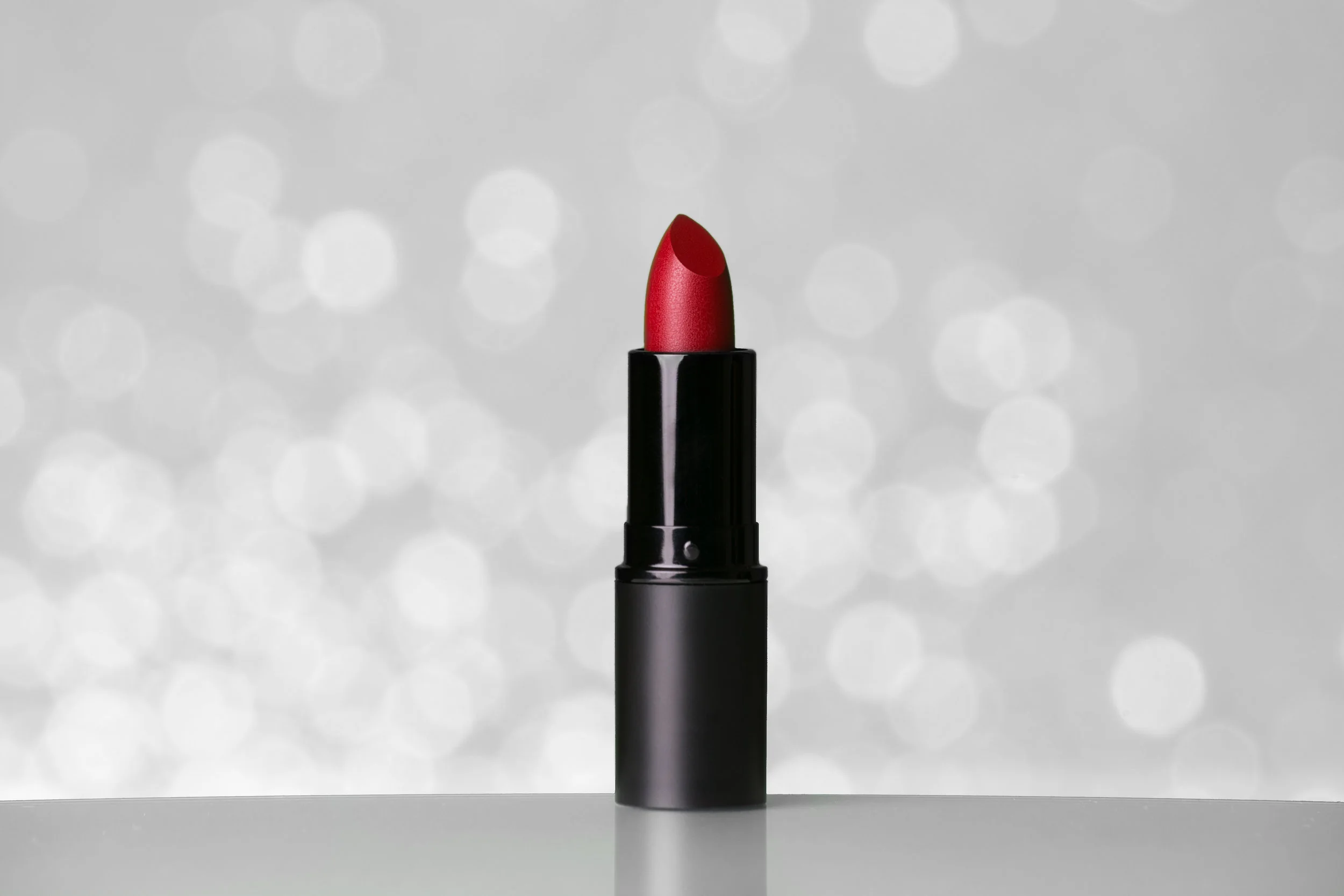 MBM Cosmetics Photographed By Lola Scott Art August 2015 - Image 2.jpg