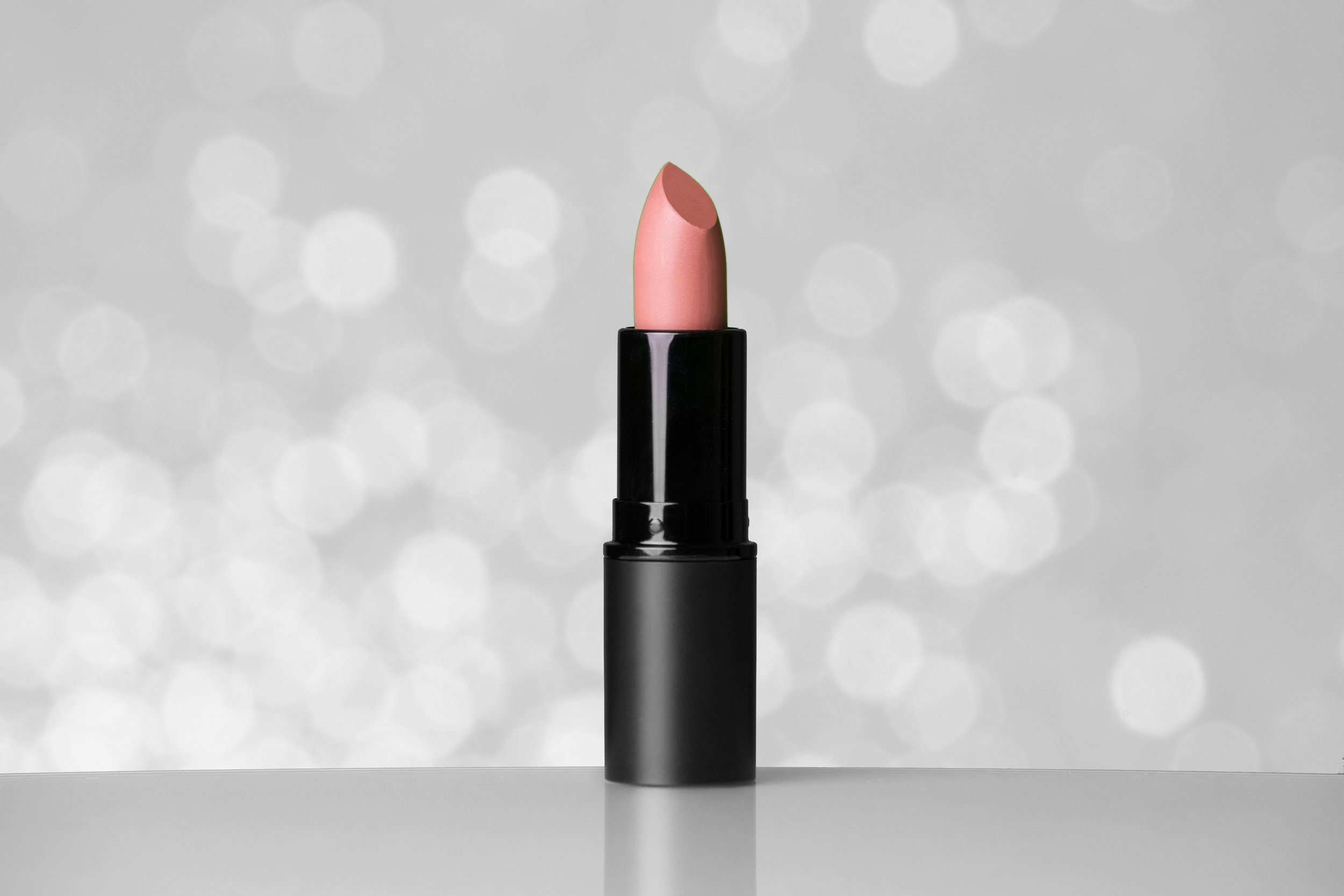 MBM Cosmetics Photographed By Lola Scott Art August 2015 - Image 3.jpg