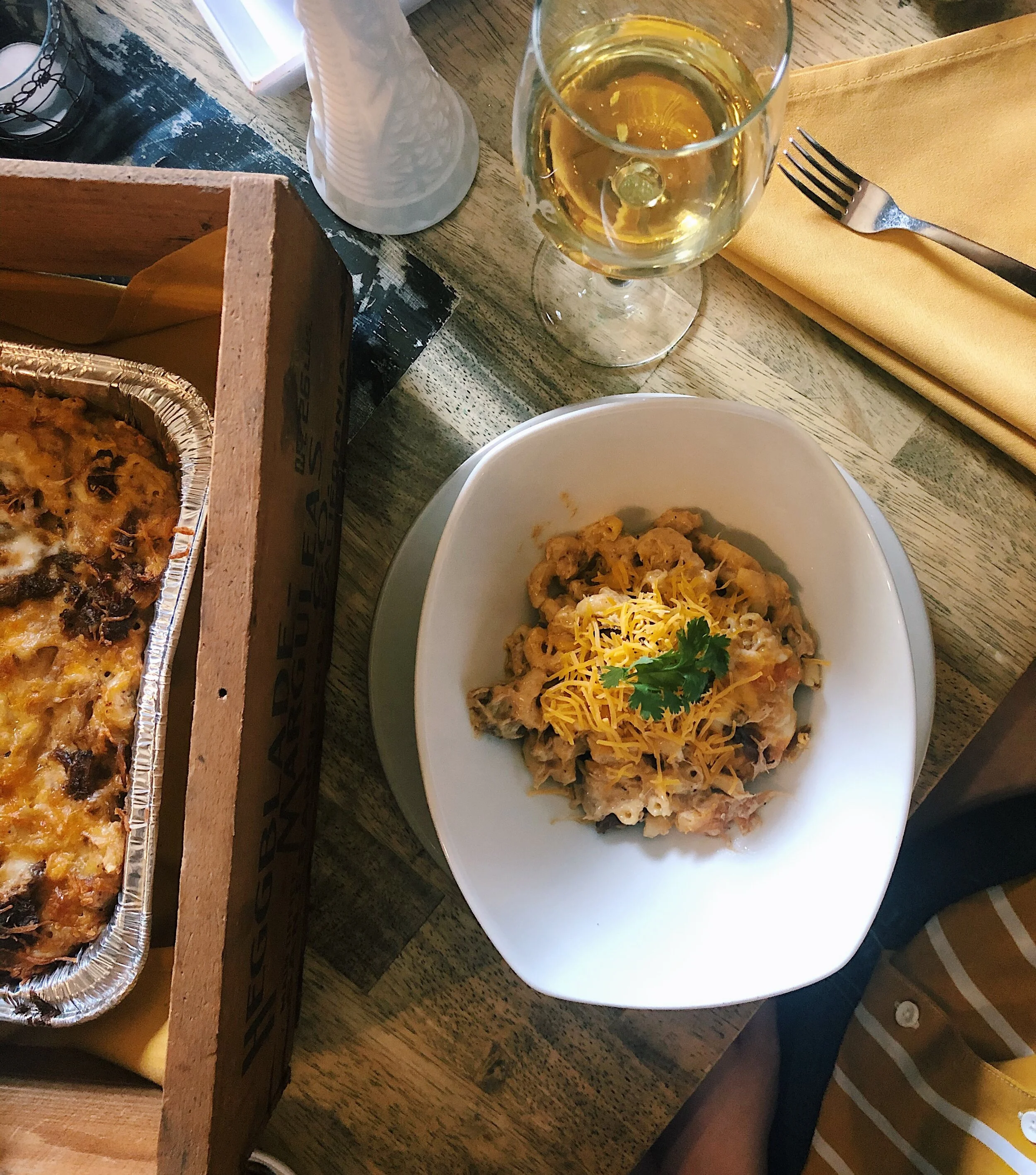 Pulled Pork Mac Plated.JPG