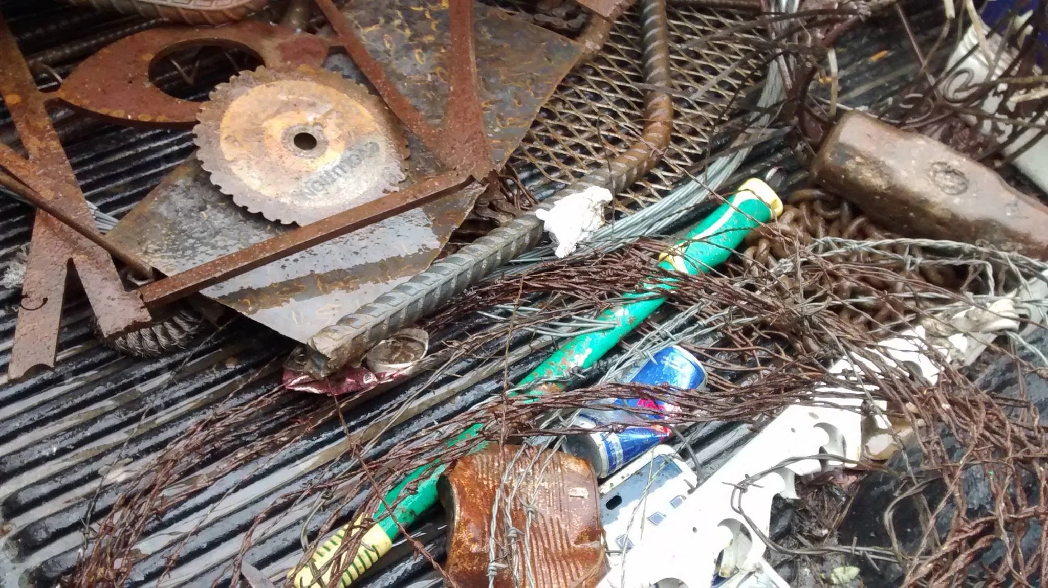 monumetal scraps.jpg