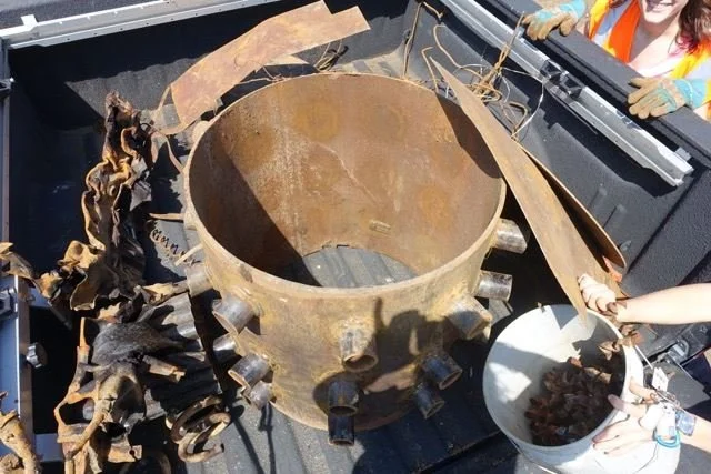 monumetal pick up.jpg