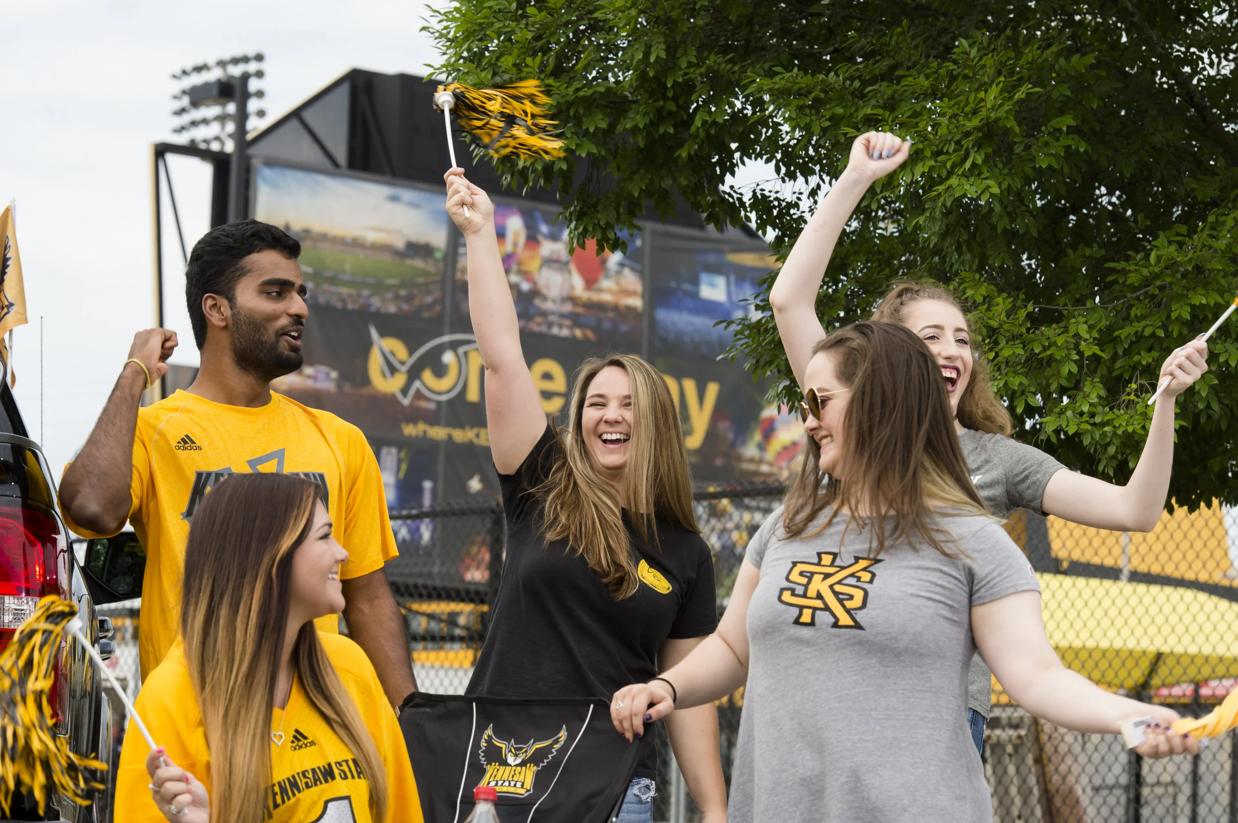 2017_Licensing_Tailgate_LA_021.jpg