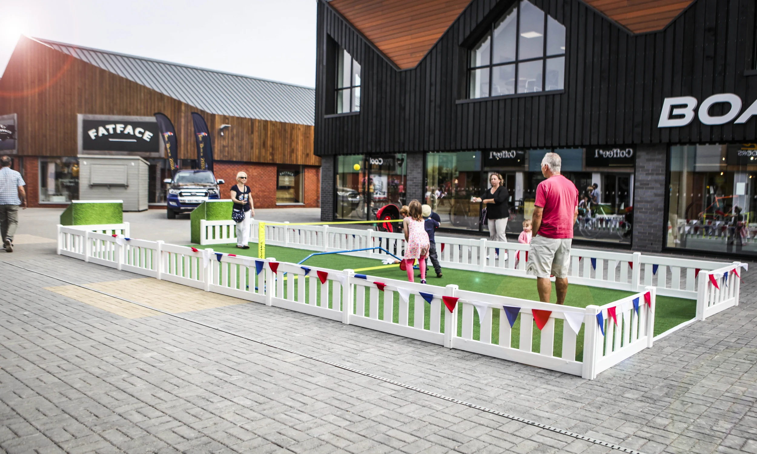 The Valley, Evesham pop-up short tennis court