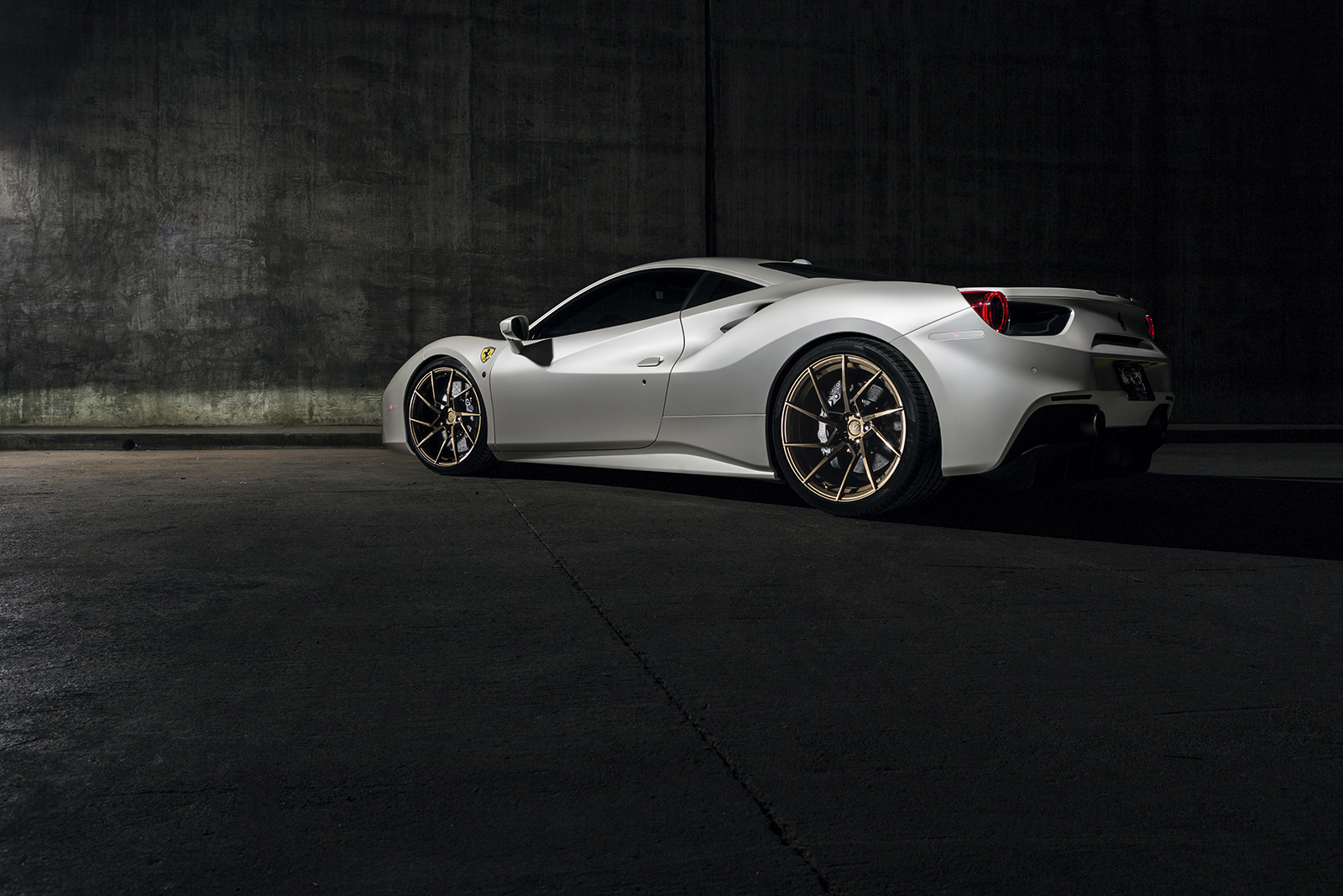 SML 488_REAR3QUARTER_01.jpg