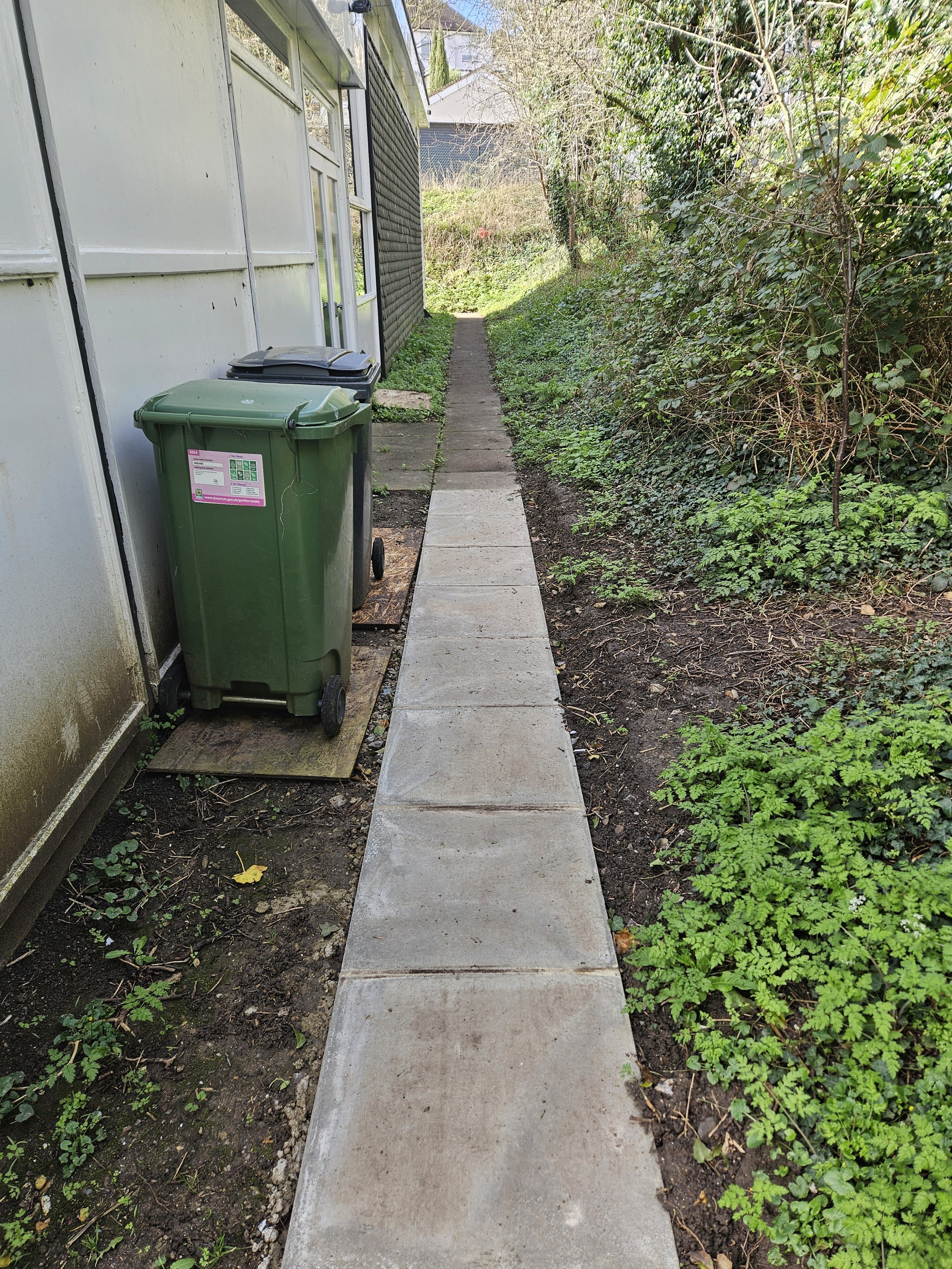 External path around building / fire escape route