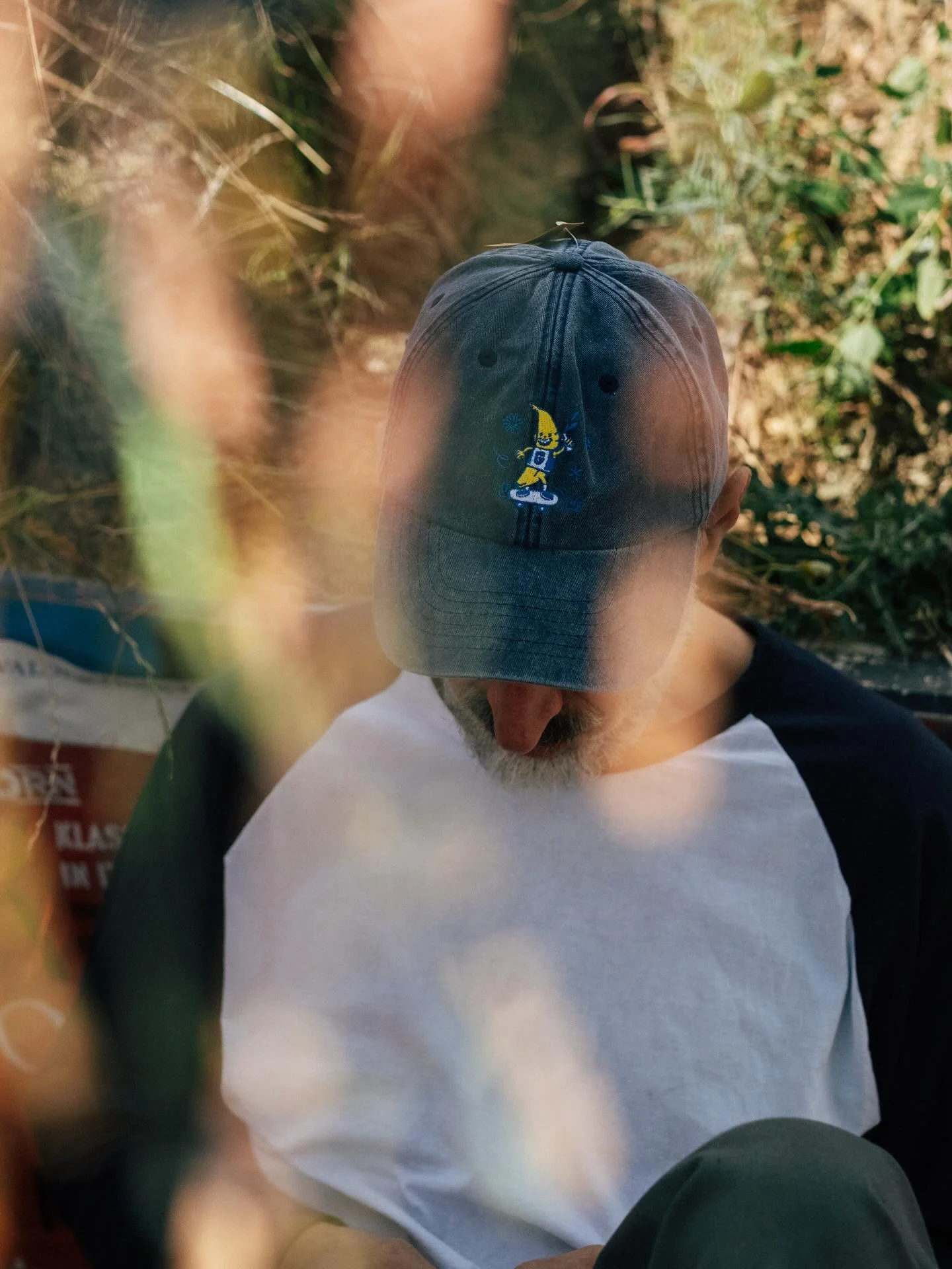 Erinnert ihr euch? Wir haben noch ein paar Caps mit der skatenden Banane vom Sommerfest übrig 🍌🛹
Wer noch keine hat: einfach beim nächsten Besuch in der Halle vorbeischauen und eine sichern.
👉 Verkauf direkt vor Ort – solange der