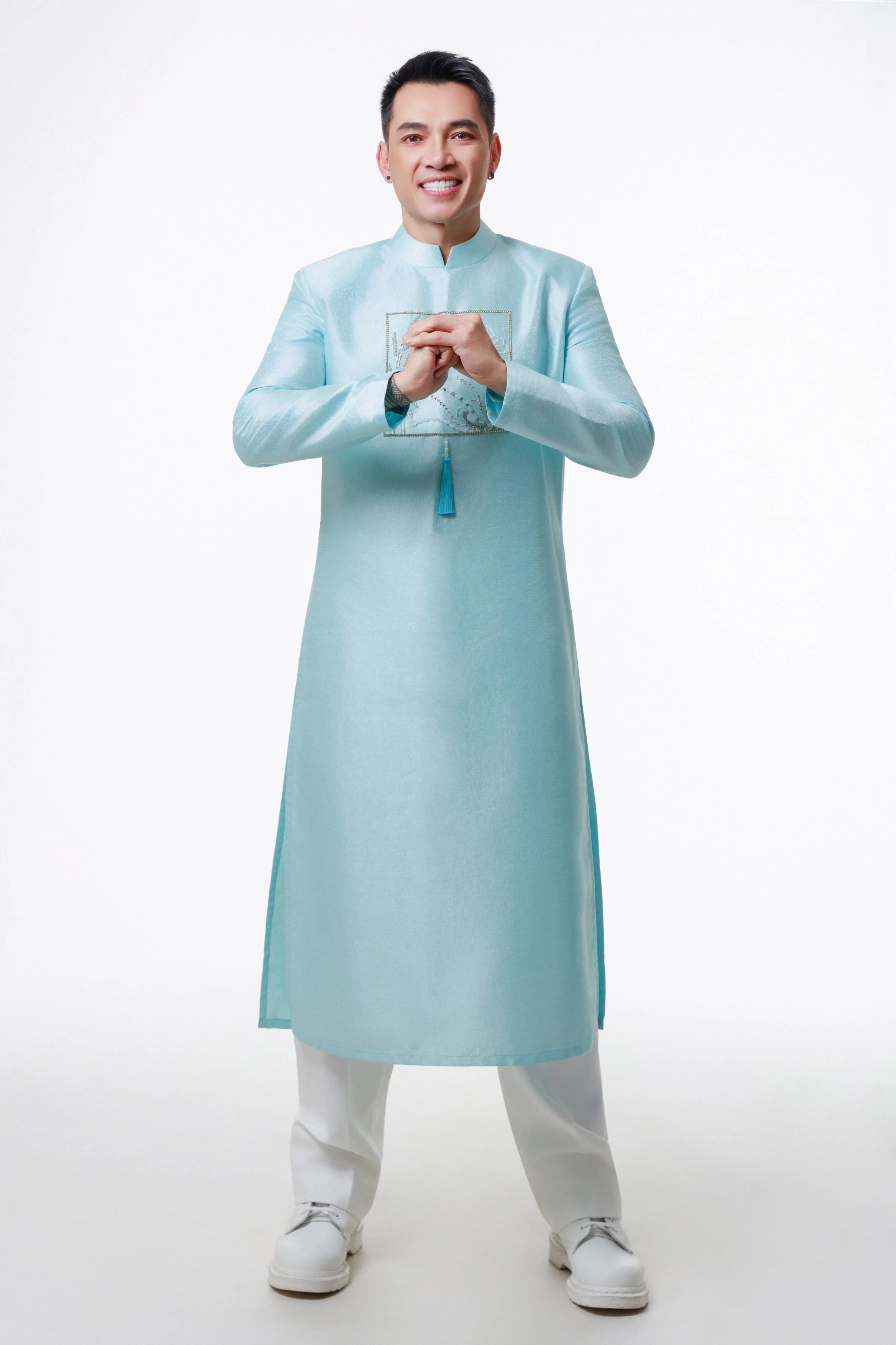 aLTQuang11327 copy.jpg