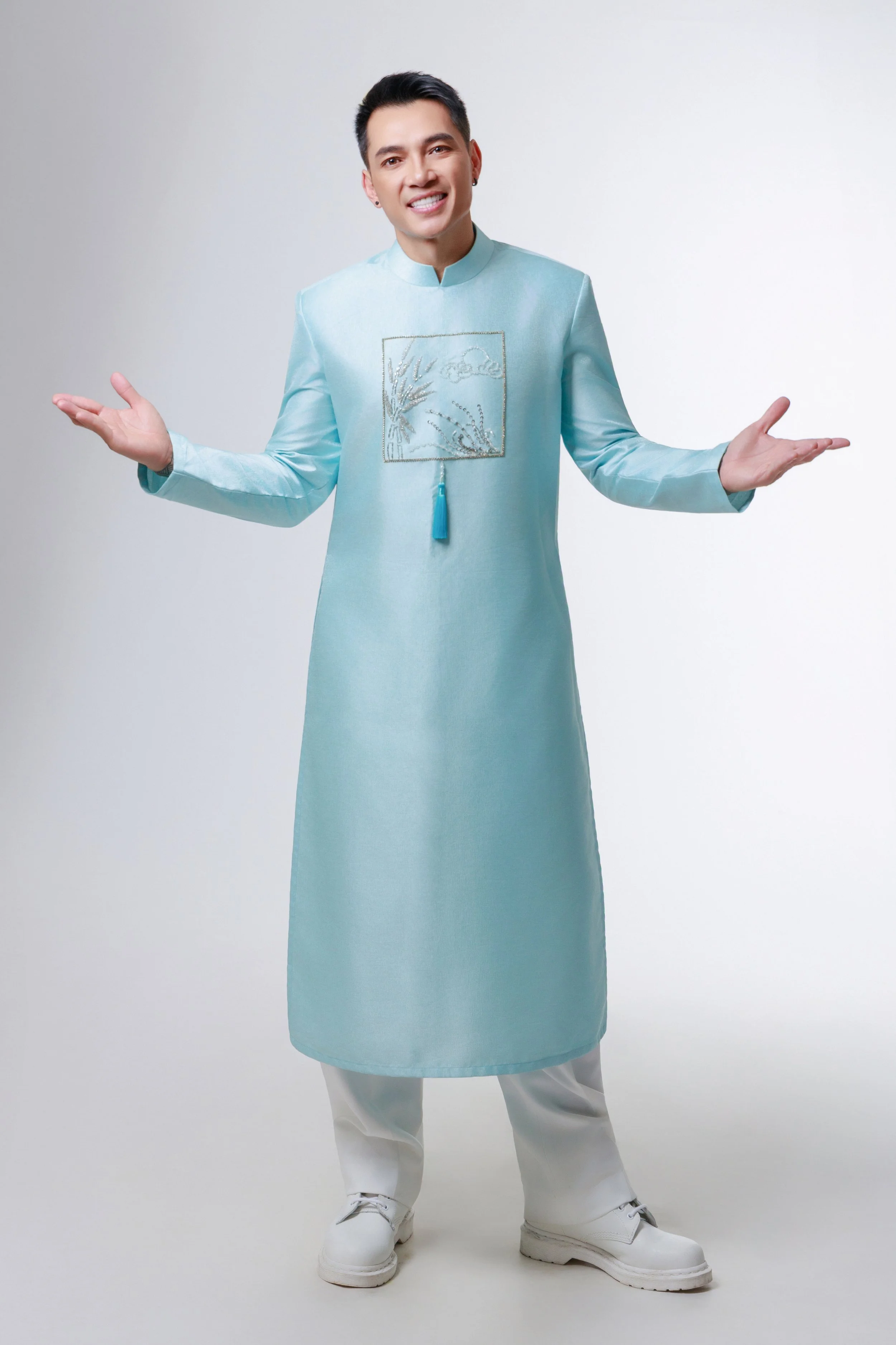 aLTQuang11343 copy.jpg