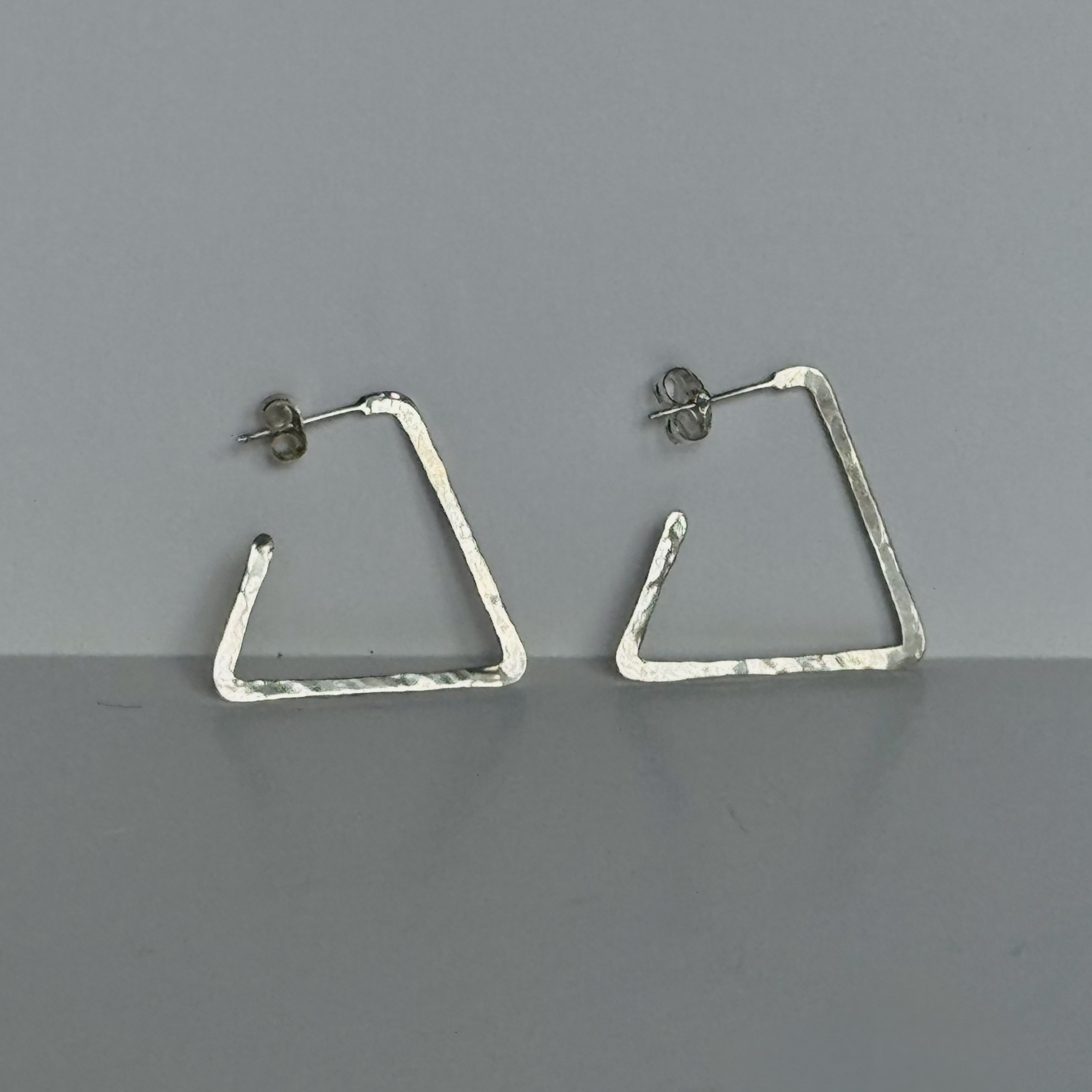 IslandGirlJewelry_SmallTriangleHoop_3.png