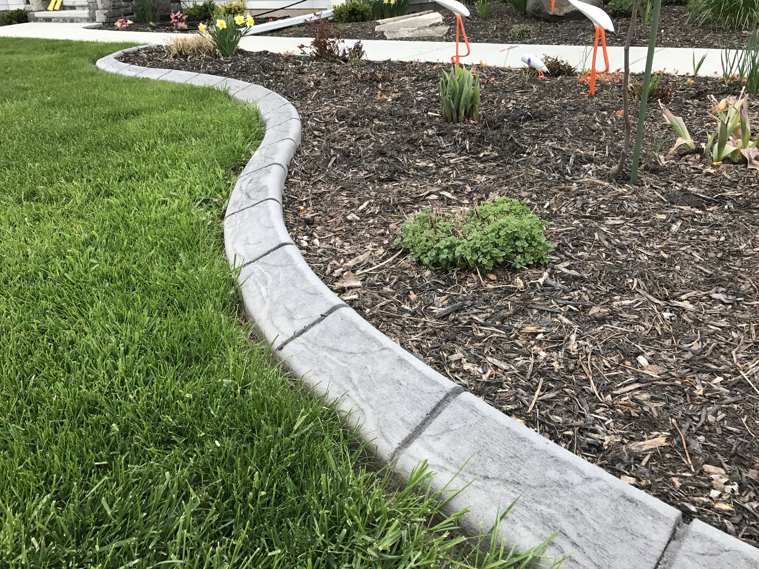 Concrete Curb Edging