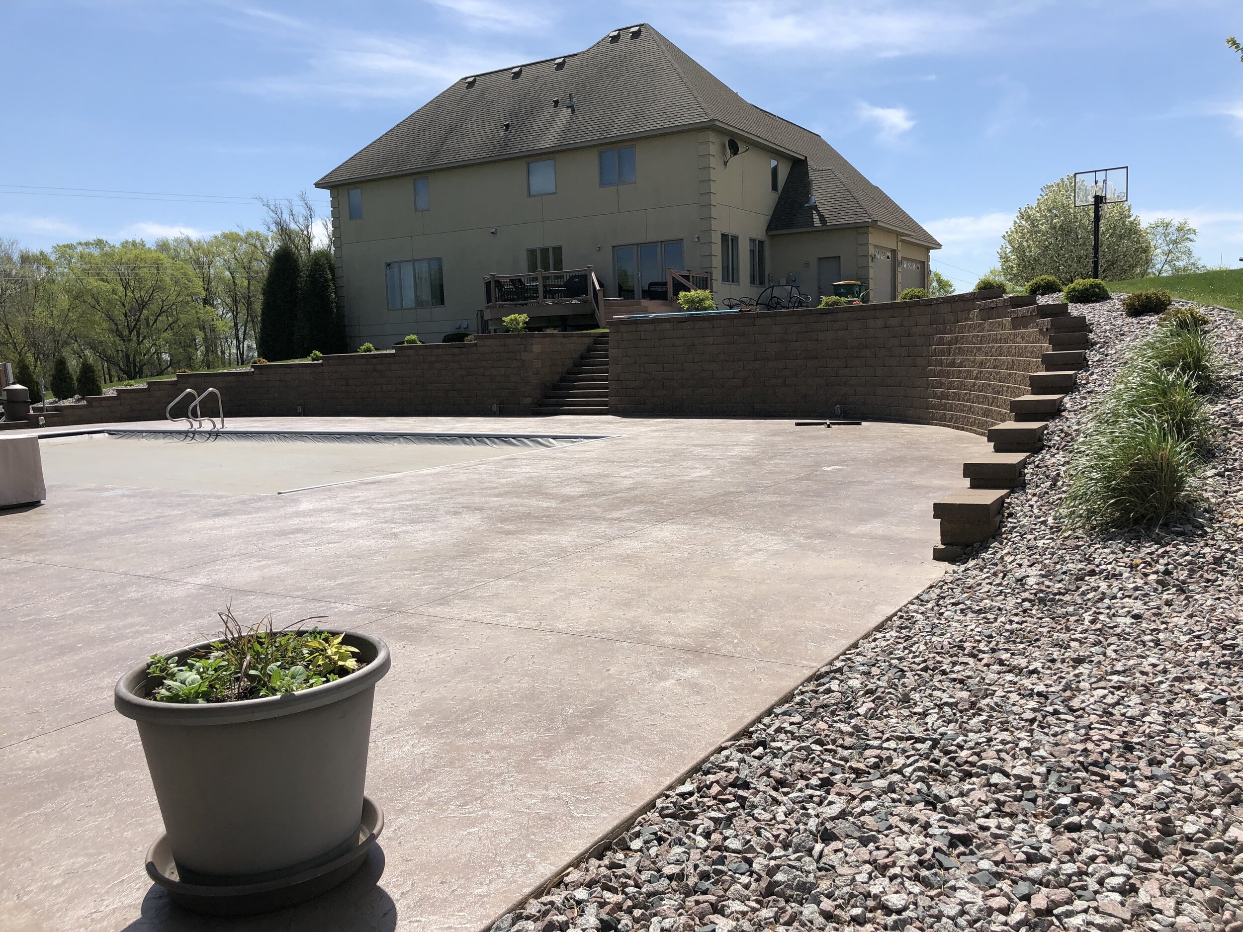 Pool Retaining Wall