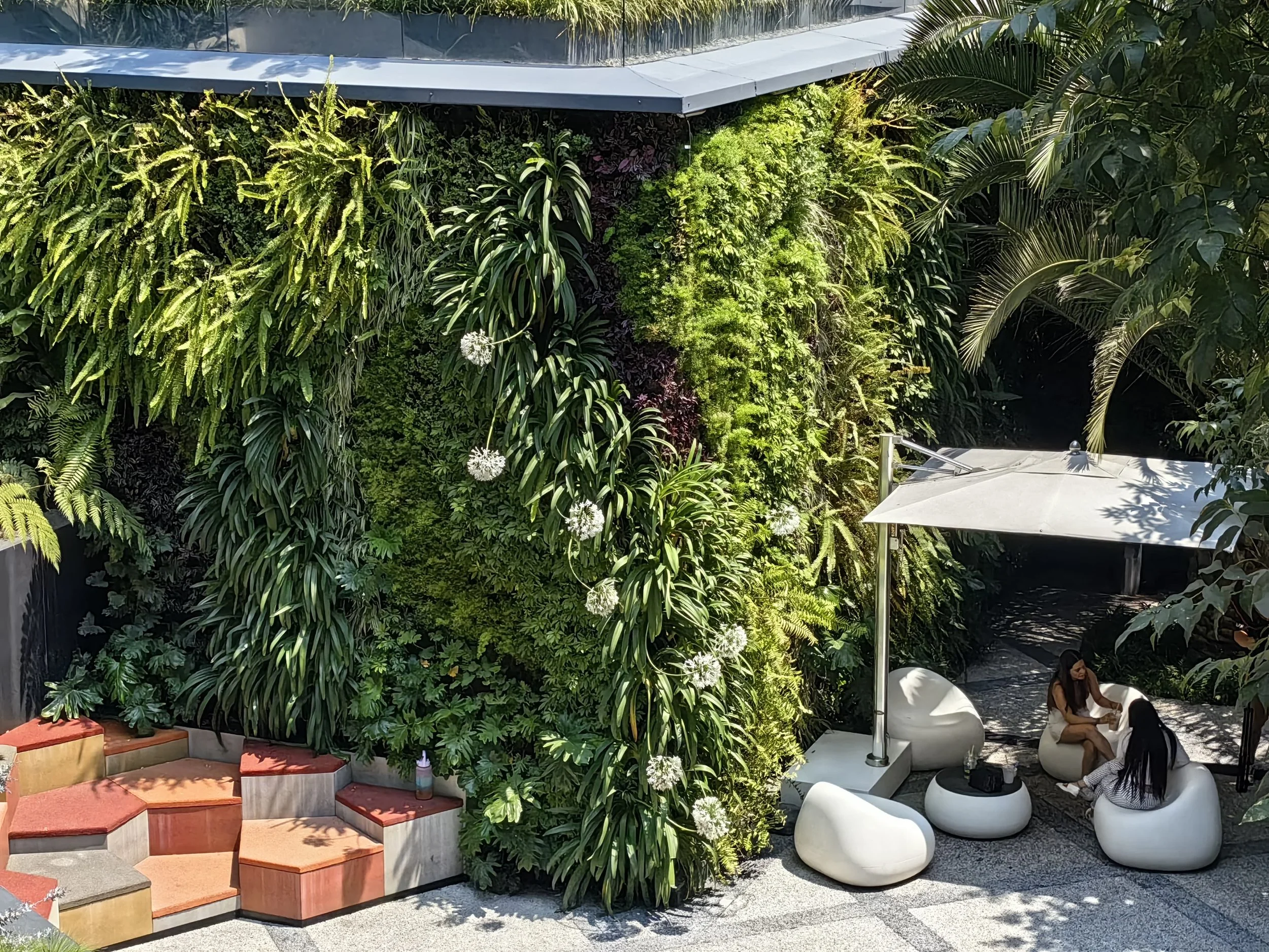 Galerías Insurgentes - Jardines Verticales