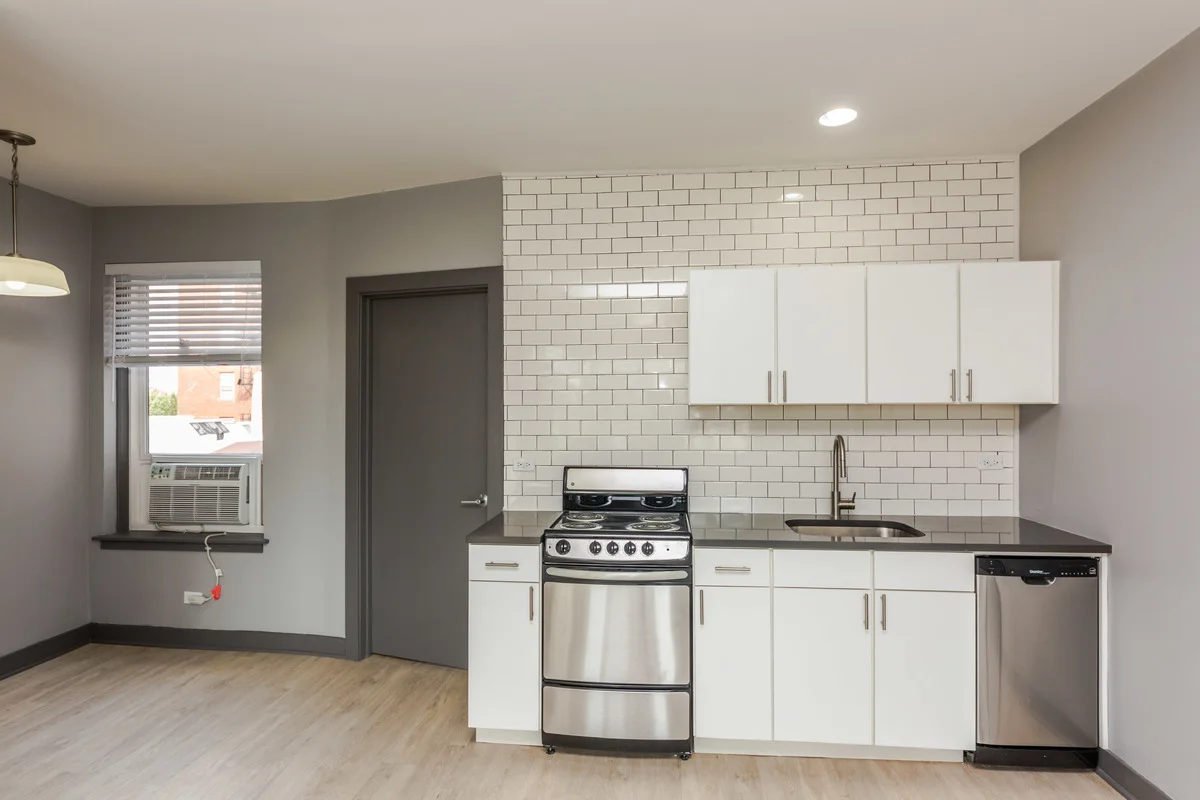 10_new_1kitchen1.jpg