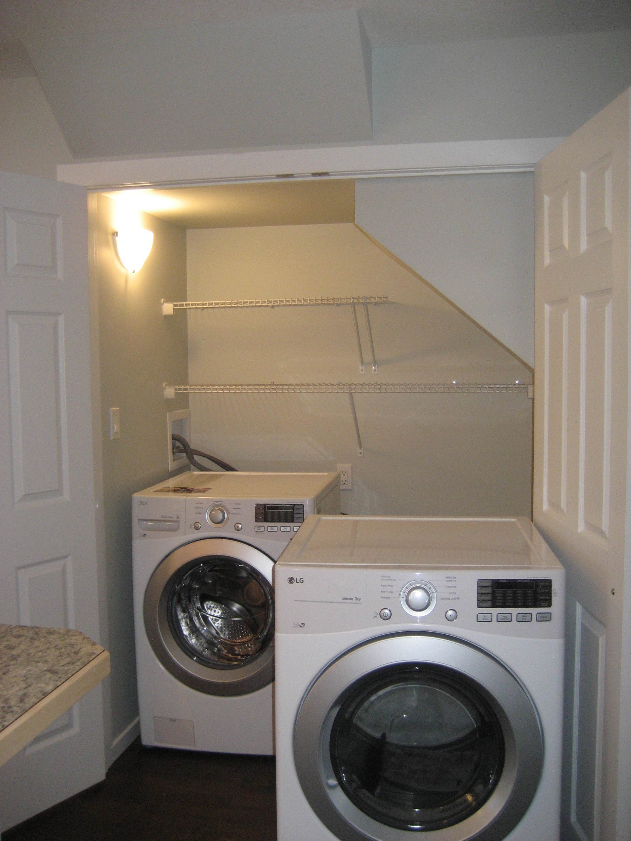 Laundry_LL2Bdrm.JPG